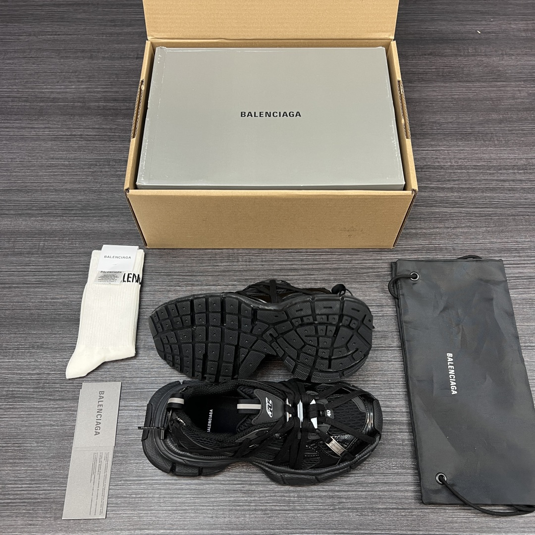 Balenciaga A貨全黑老爹鞋反光設計強化夜間辨識度| 7 Balenciaga A貨全黑老爹鞋反光設計強化夜間辨識度
