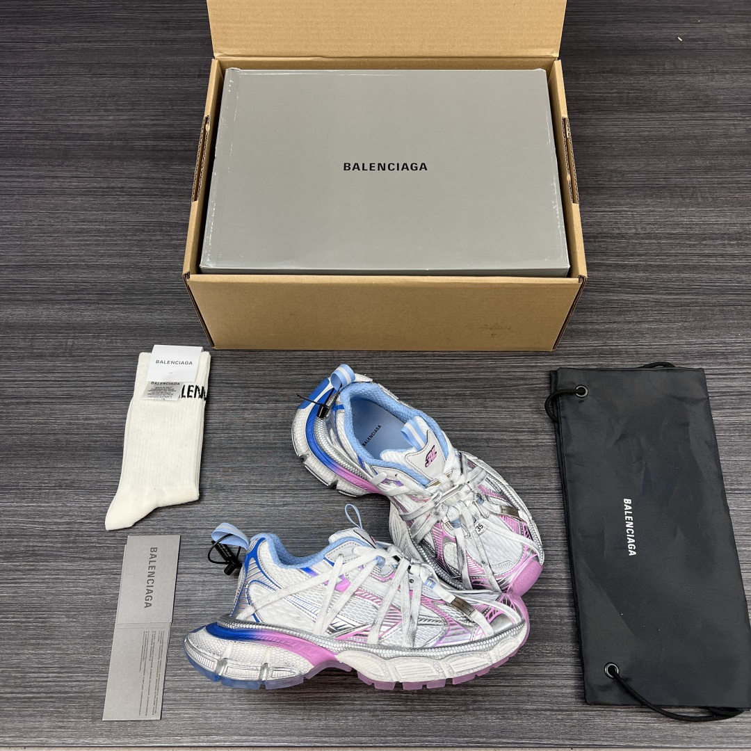 Balenciaga 高仿粉藍老爹鞋粉嫩撞色復古潮流感| 12 Balenciaga 高仿粉藍老爹鞋粉嫩撞色復古潮流感