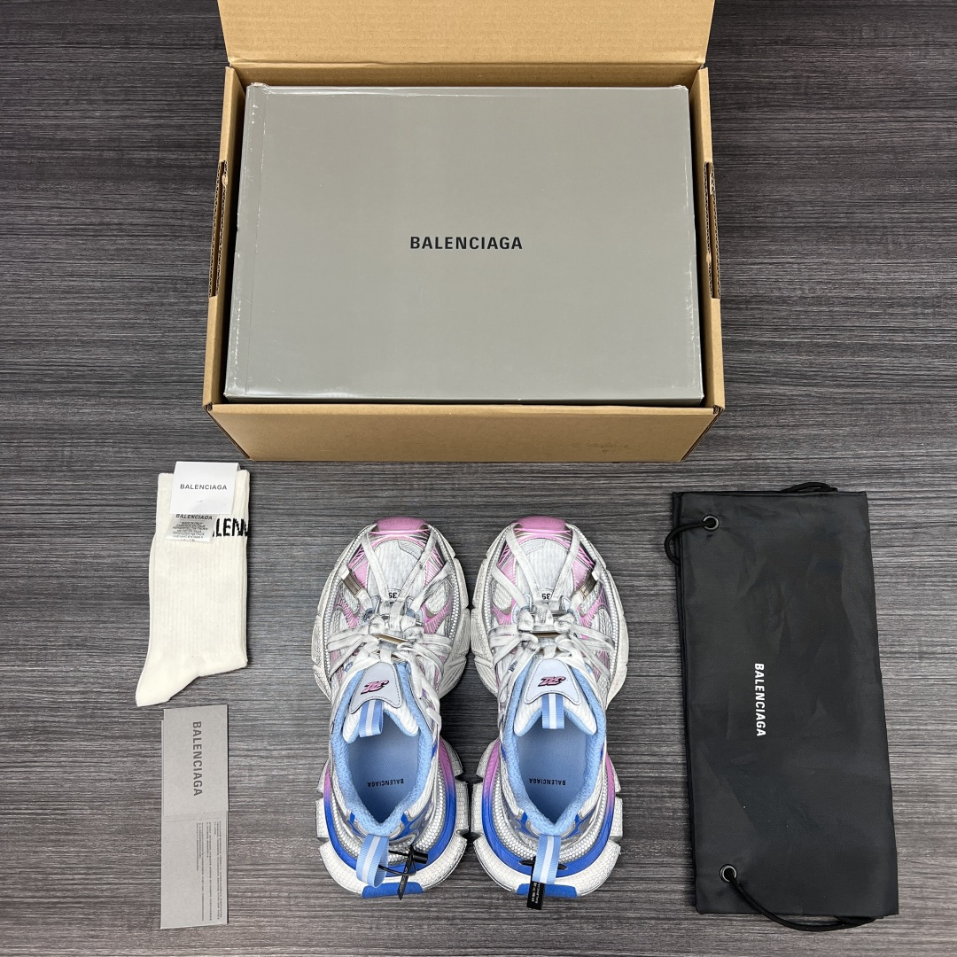Balenciaga 高仿粉藍老爹鞋粉嫩撞色復古潮流感| 11 Balenciaga 高仿粉藍老爹鞋粉嫩撞色復古潮流感