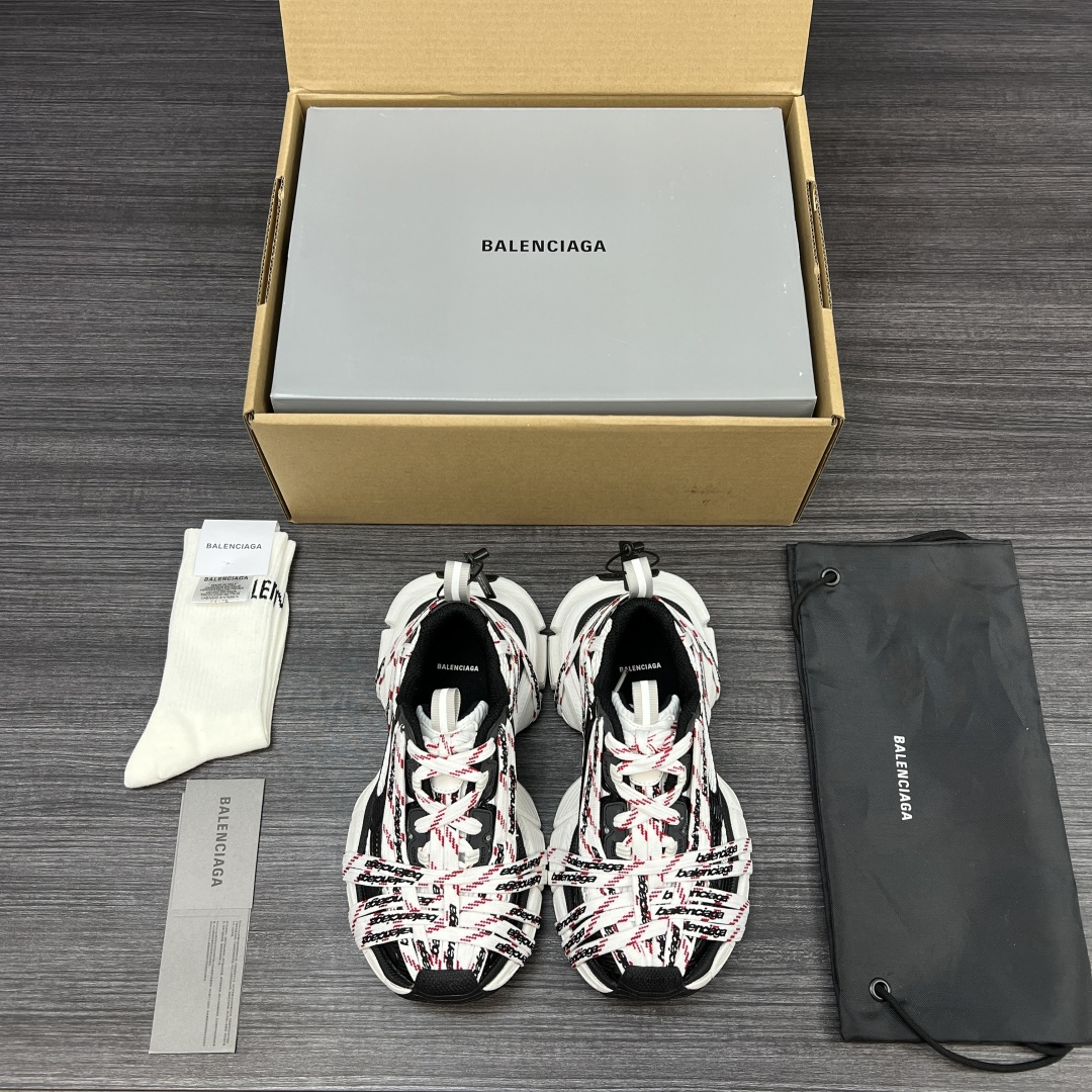 Balenciaga 高仿黑白紅老爹鞋三色穿織設計立體感強| 14 Balenciaga 高仿黑白紅老爹鞋三色穿織設計立體感強