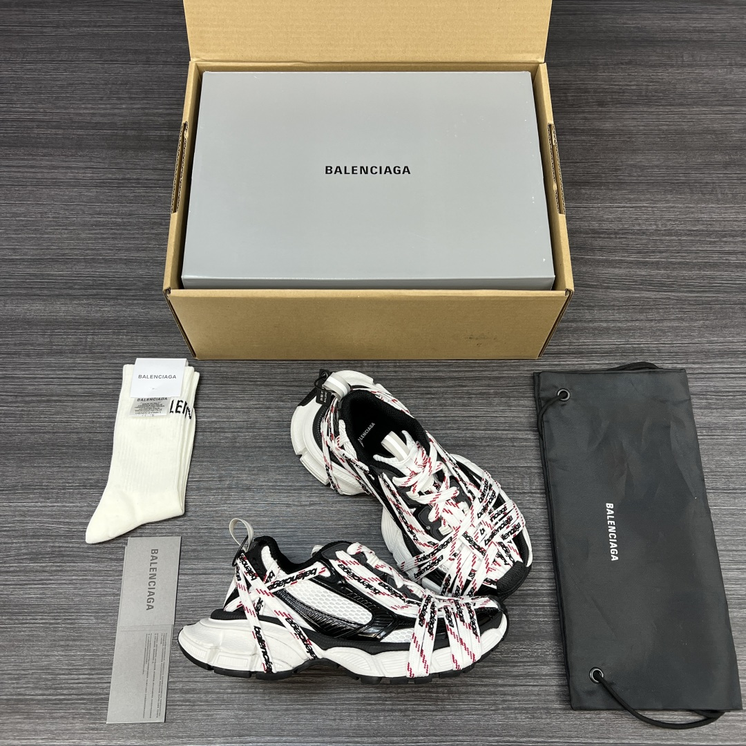 Balenciaga 高仿黑白紅老爹鞋三色穿織設計立體感強| 12 Balenciaga 高仿黑白紅老爹鞋三色穿織設計立體感強