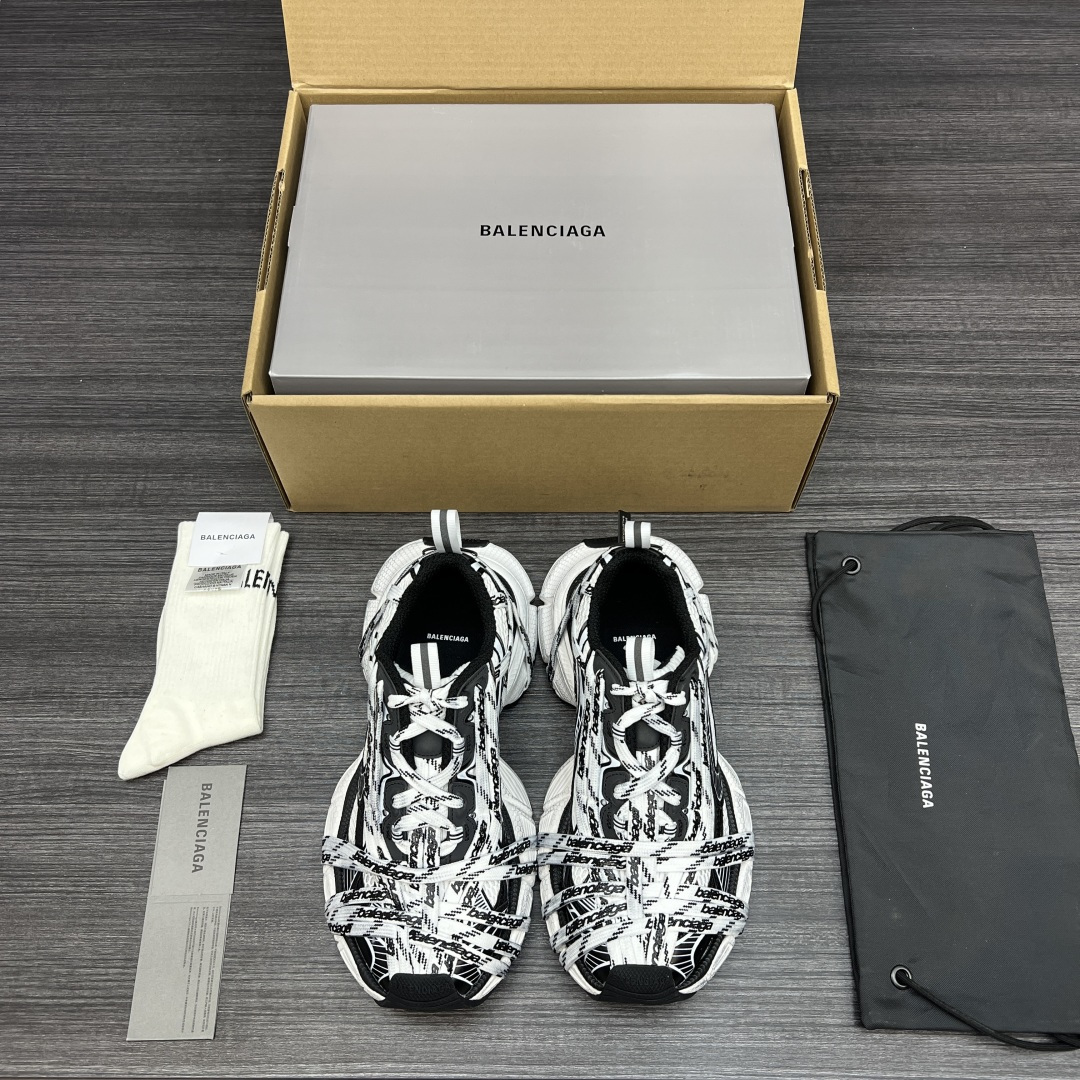 Balenciaga 高仿男士老爹鞋 黑白塗鴉設計 潮流感滿點| 14 Balenciaga 高仿男士老爹鞋 黑白塗鴉設計 潮流感滿點