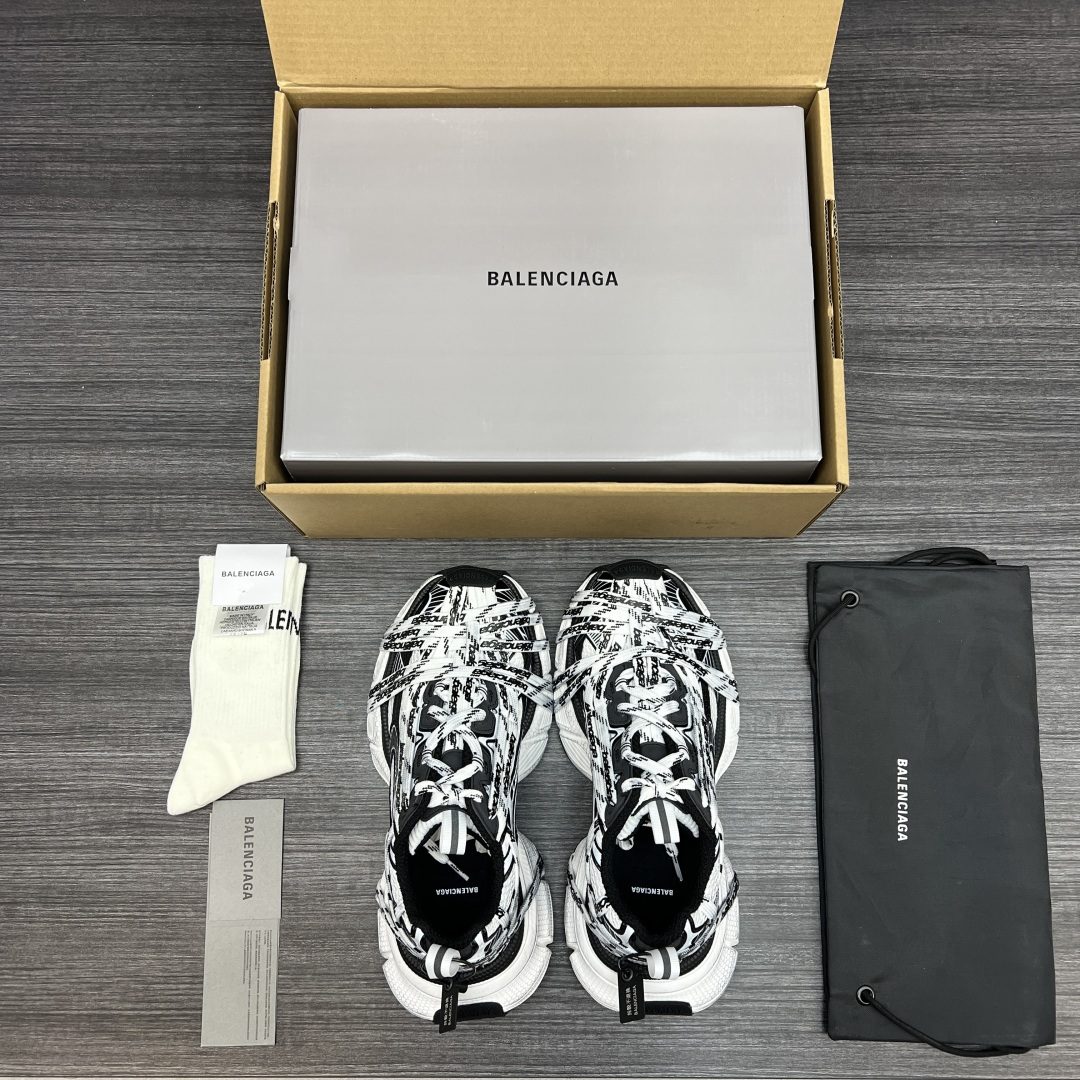 Balenciaga 高仿男士老爹鞋 黑白塗鴉設計 潮流感滿點| 11 Balenciaga 高仿男士老爹鞋 黑白塗鴉設計 潮流感滿點
