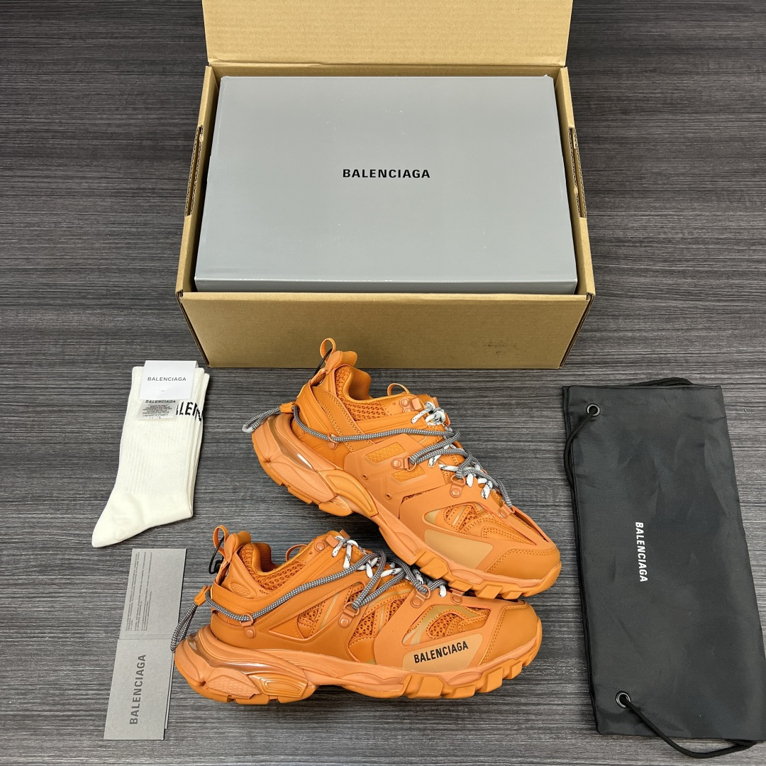 Balenciaga 高仿男士老爹鞋 橘色厚底設計 前衛造型| 10 Balenciaga 高仿男士老爹鞋 橘色厚底設計 前衛造型