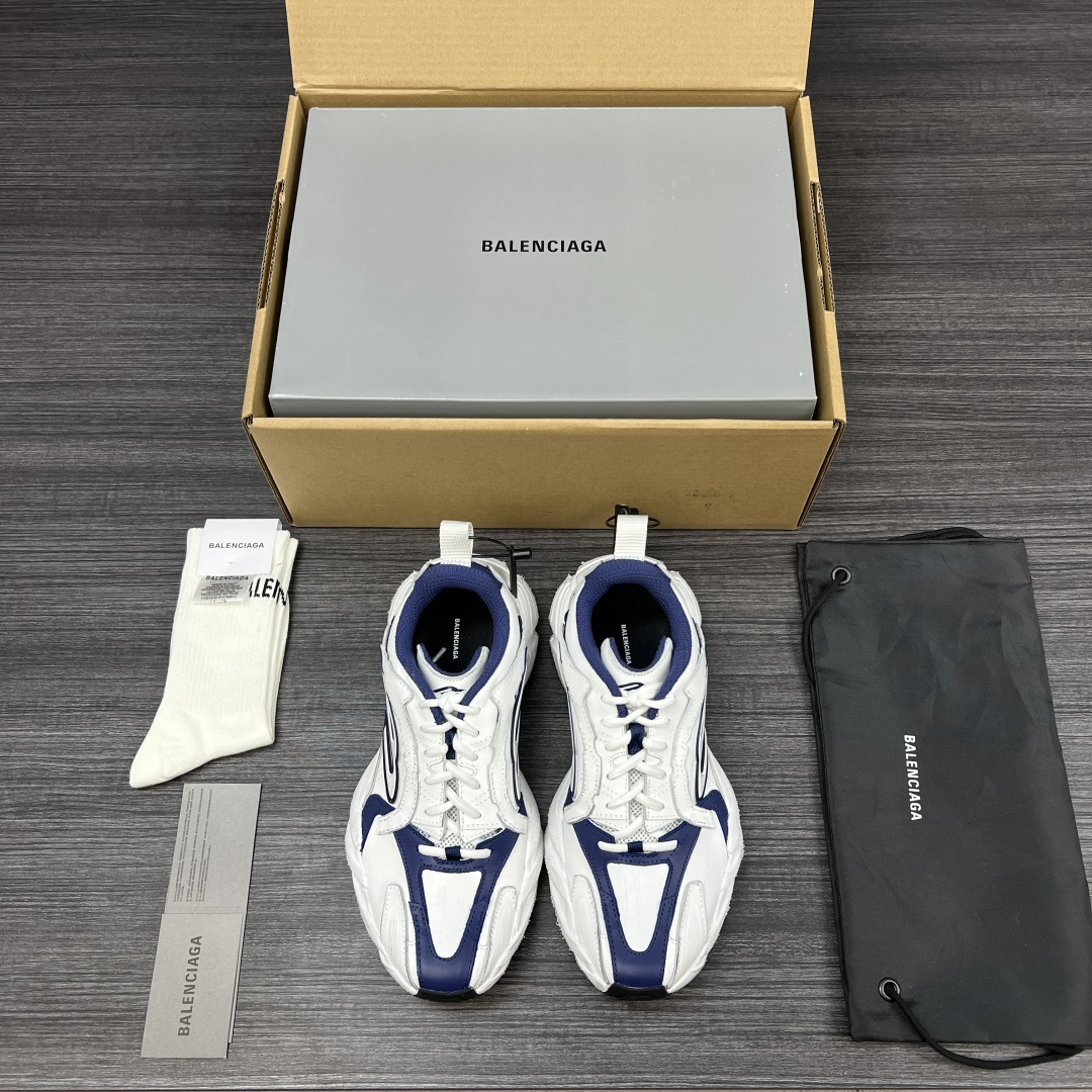 Balenciaga 高仿男士運動鞋 白藍撞色設計 流線感輕量跑鞋| 14 Balenciaga 高仿男士運動鞋 白藍撞色設計 流線感輕量跑鞋