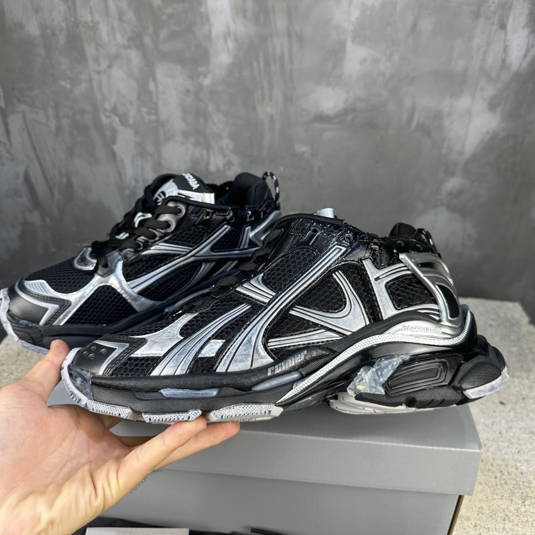 Balenciaga 高仿黑銀厚底運動鞋 男款機能風設計 潮流重裝感｜歐美奢侈品精品推薦
