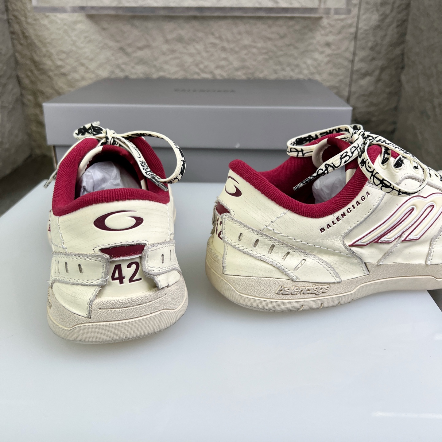 Balenciaga A貨復刻滑板鞋 女款酒紅拼接設計 潮流時尚百搭鞋| 8 Balenciaga A貨復刻滑板鞋 女款酒紅拼接設計 潮流時尚百搭鞋