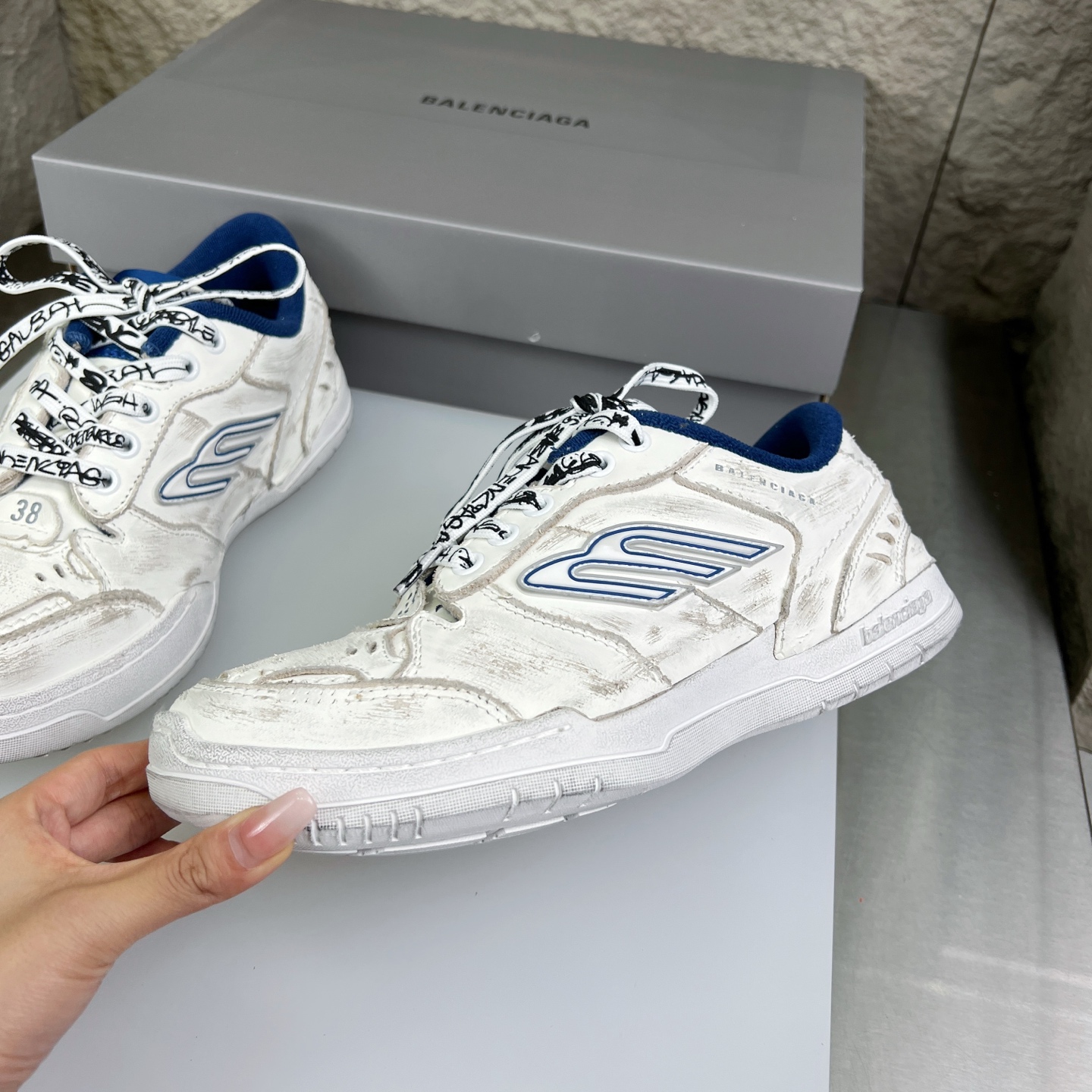 Balenciaga 一比一復刻滑板鞋 白藍拼色經典女款 潮流復古設計｜歐美奢侈品精品推薦