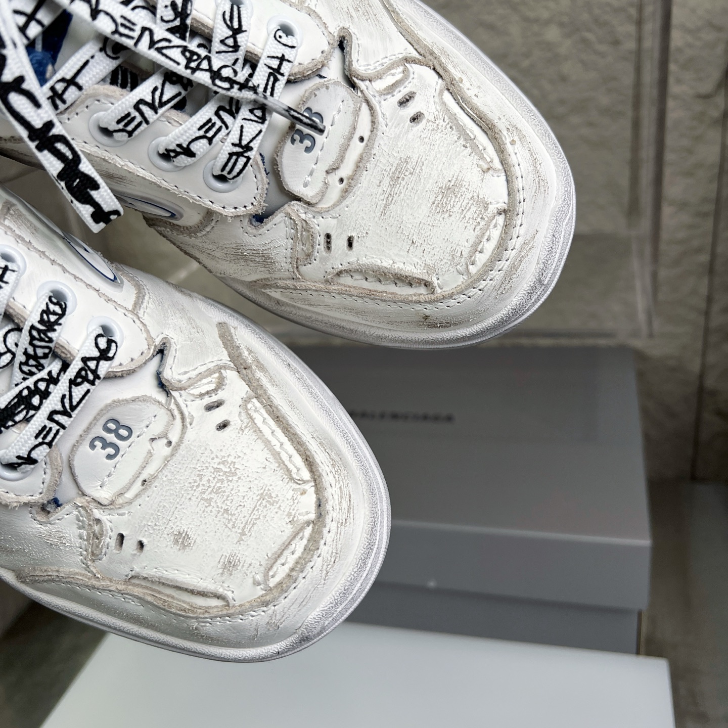 Balenciaga 一比一復刻滑板鞋 白藍拼色經典女款 潮流復古設計｜歐美奢侈品精品推薦