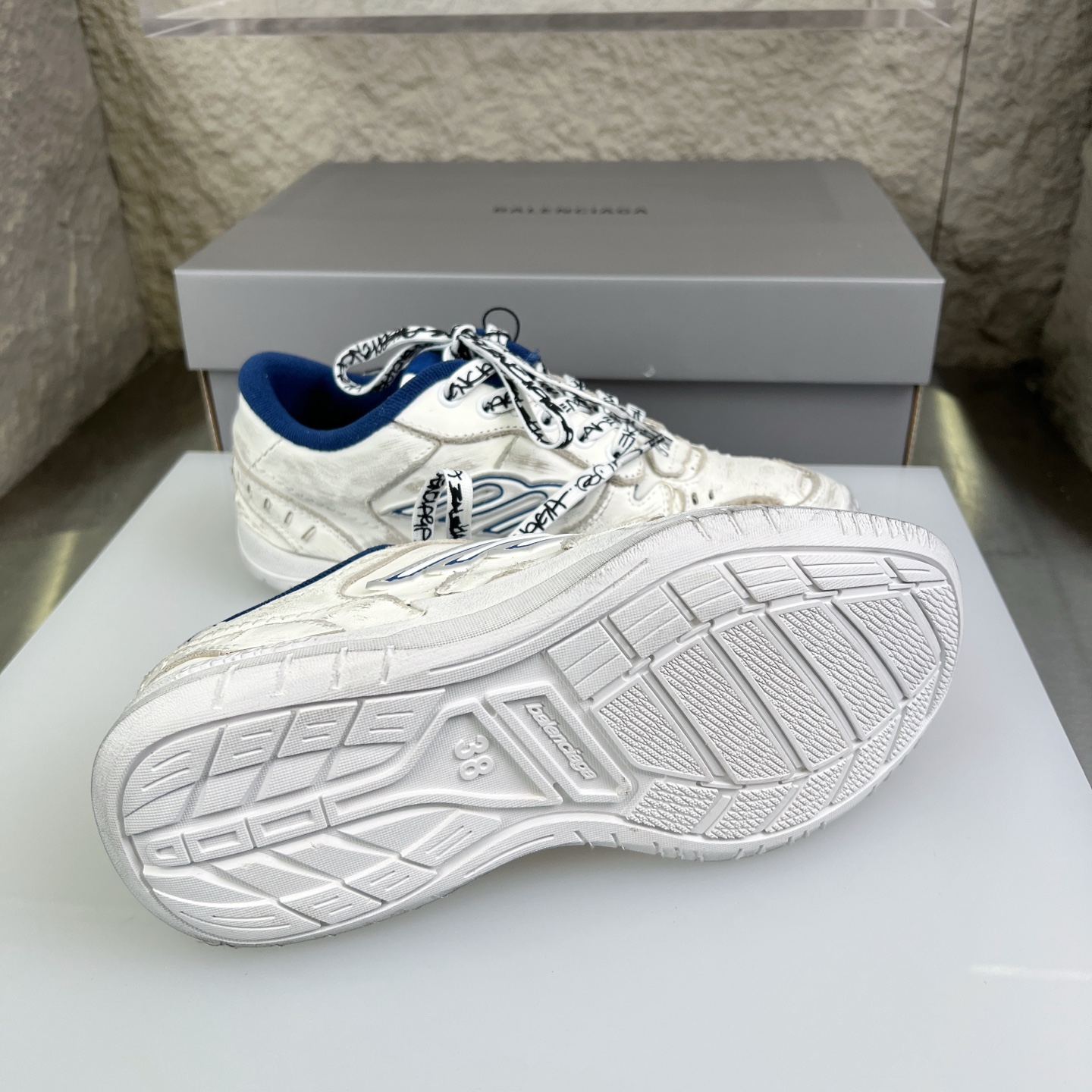 Balenciaga 一比一復刻滑板鞋 白藍拼色經典女款 潮流復古設計｜歐美奢侈品精品推薦