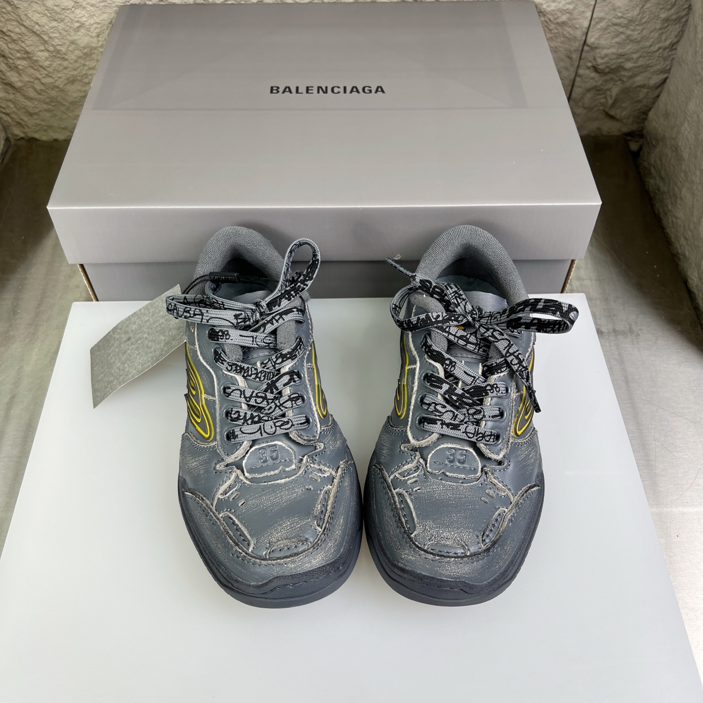 Balenciaga 高仿滑板鞋男款 灰黃撞色復古風 潮流街頭風格