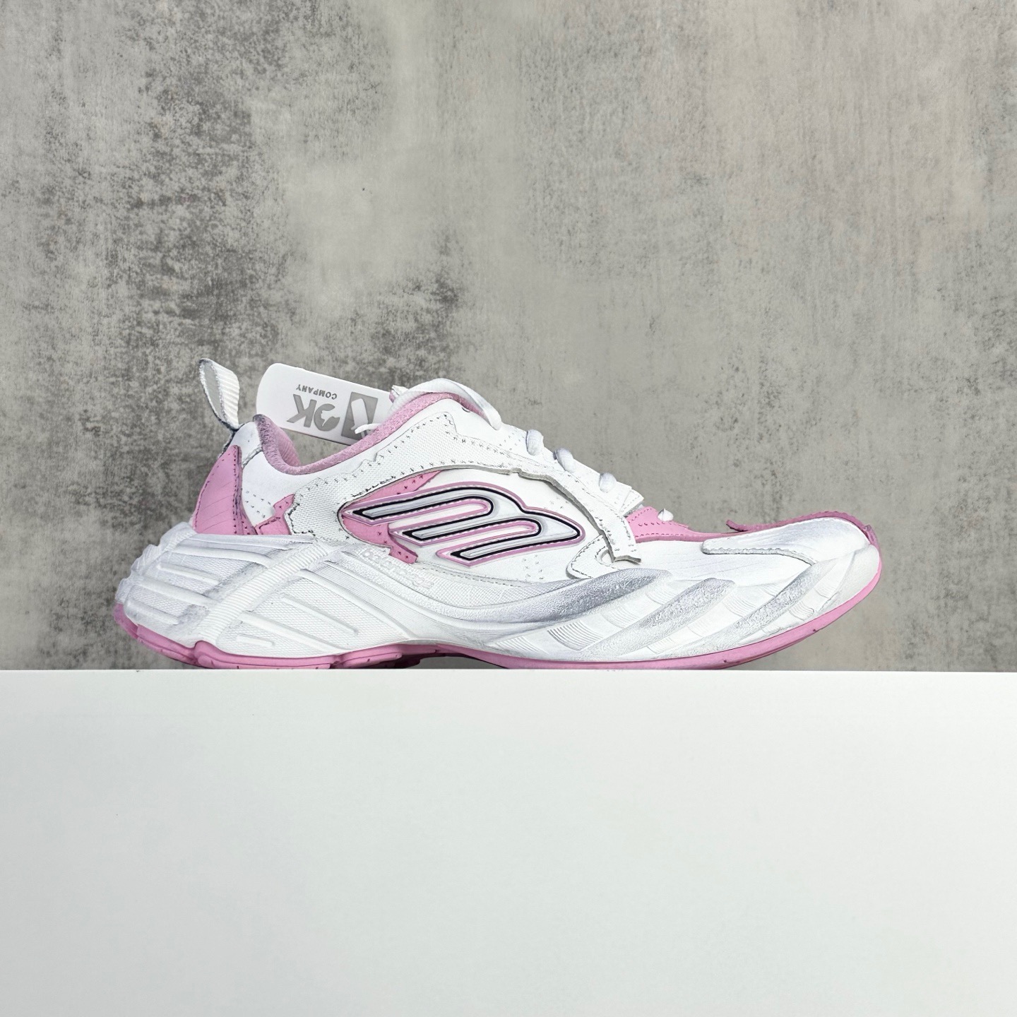 Balenciaga A貨復古運動鞋 女款白粉拼接設計 慢跑鞋風格百搭日常| 9 Balenciaga A貨復古運動鞋 女款白粉拼接設計 慢跑鞋風格百搭日常