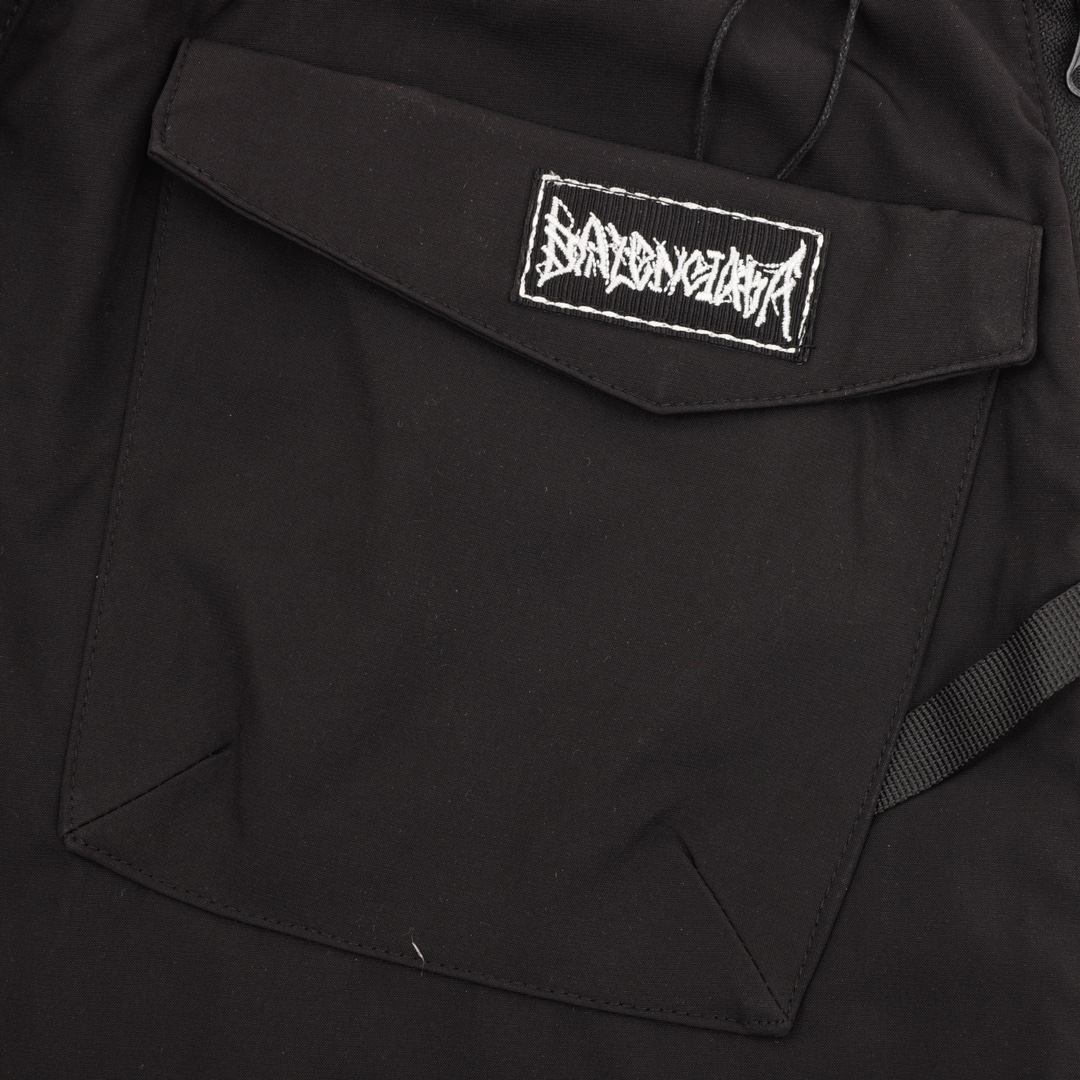 Balenciaga A貨長褲男款 工裝風設計 腰部Logo小標黑色款| 11 Balenciaga A貨長褲男款 工裝風設計 腰部Logo小標黑色款