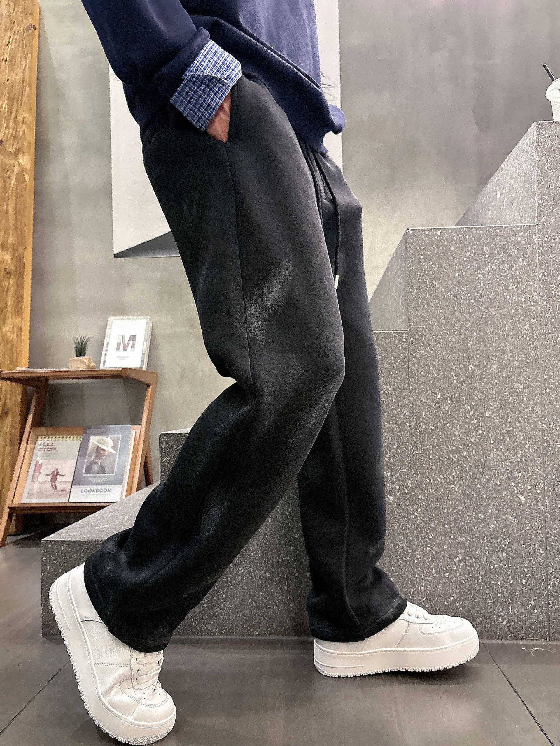 Balenciaga 原單運動長褲男款 刷舊黑色Logo款 潮流街頭風格| 9 Balenciaga 原單運動長褲男款 刷舊黑色Logo款 潮流街頭風格