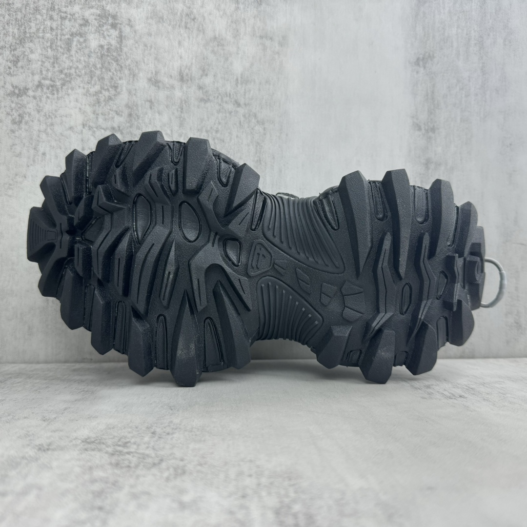 Balenciaga 高仿男士老爹鞋 全黑網布機能風 彰顯時尚份量感｜歐美奢侈品精品推薦