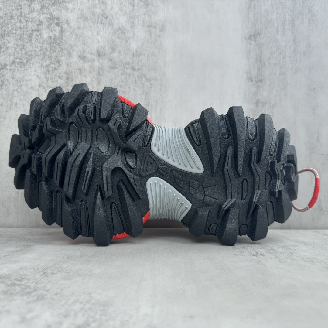 Balenciaga 高仿男士老爹鞋 紅黑拼接設計 街頭感十足| 8 Balenciaga 高仿男士老爹鞋 紅黑拼接設計 街頭感十足