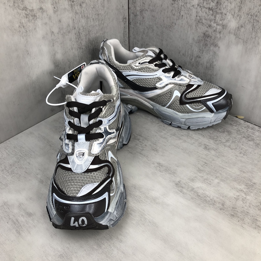 Balenciaga 一比一復刻男鞋 米灰銀黑撞色 跑鞋設計潮流典範｜歐美奢侈品精品推薦