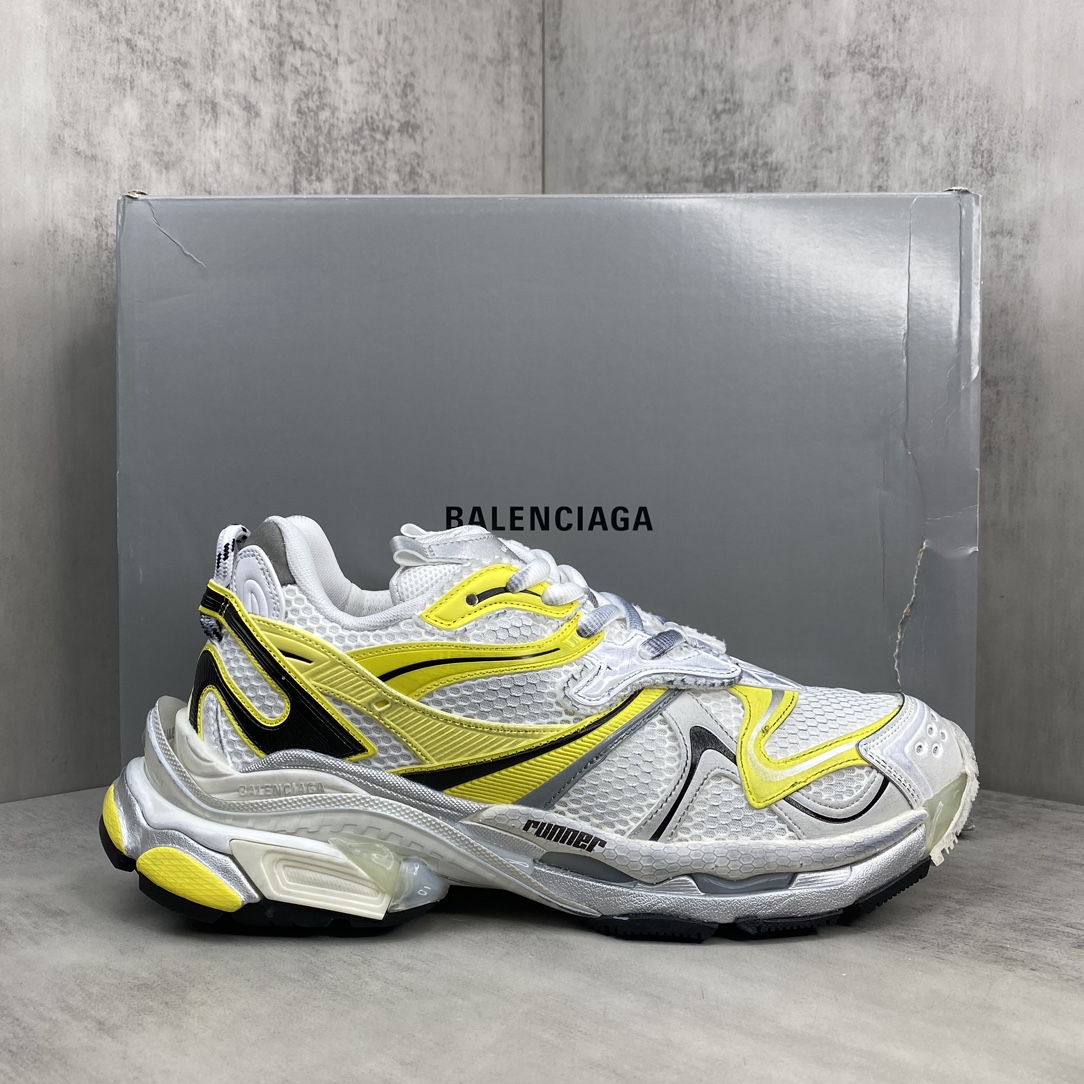 Balenciaga 原單男鞋 白黃撞色設計 高彩度流線運動鞋推薦| 6 Balenciaga 原單男鞋 白黃撞色設計 高彩度流線運動鞋推薦