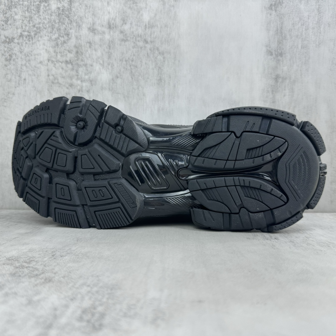 Balenciaga 原單男鞋 全黑網布跑鞋 簡約百搭街頭款推薦| 8 Balenciaga 原單男鞋 全黑網布跑鞋 簡約百搭街頭款推薦