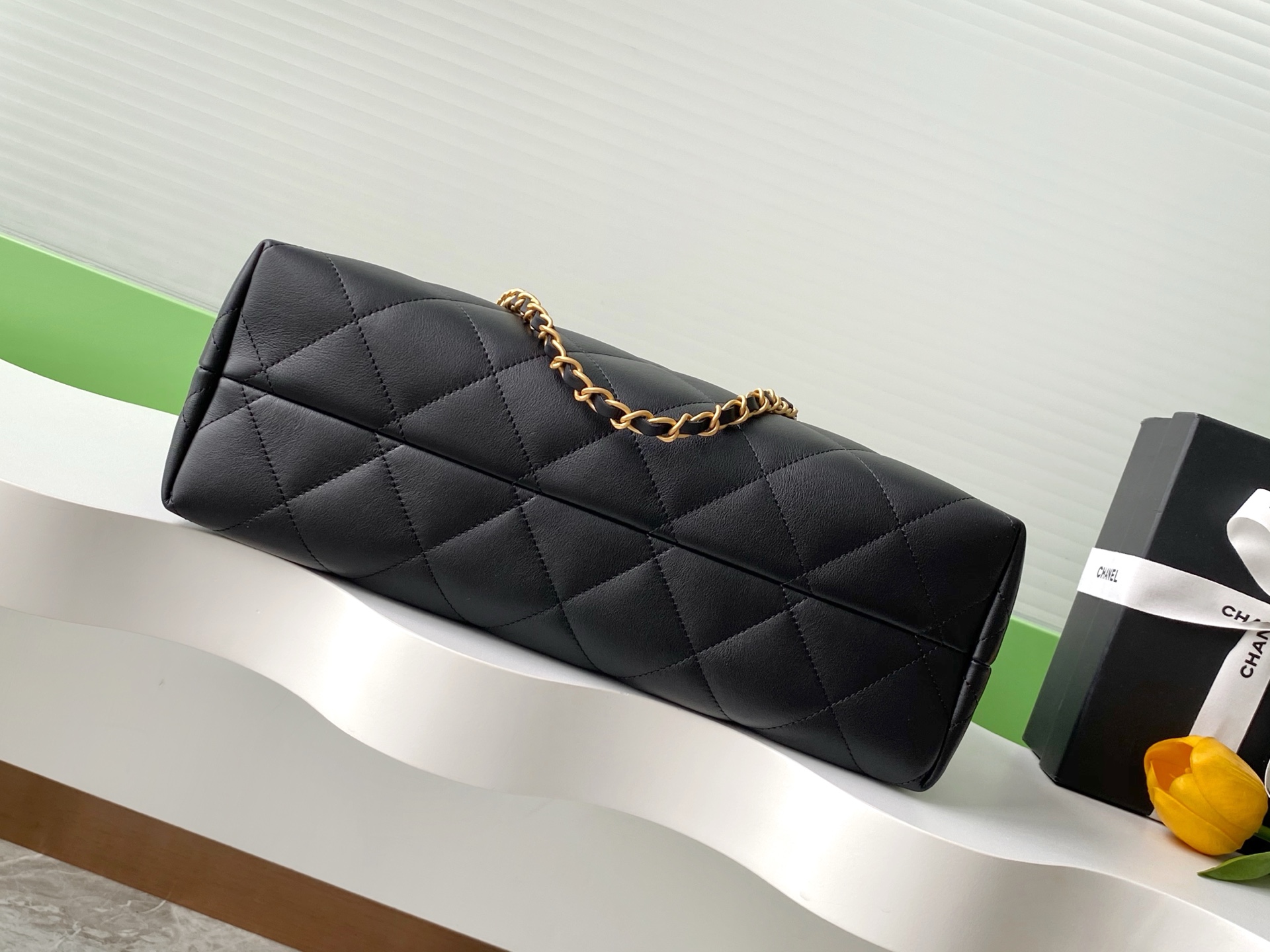 Chanel 高仿黑色肩背托特包 菱格鏈條設計 女用大容量通勤包款| 12 Chanel 高仿黑色肩背托特包 菱格鏈條設計 女用大容量通勤包款