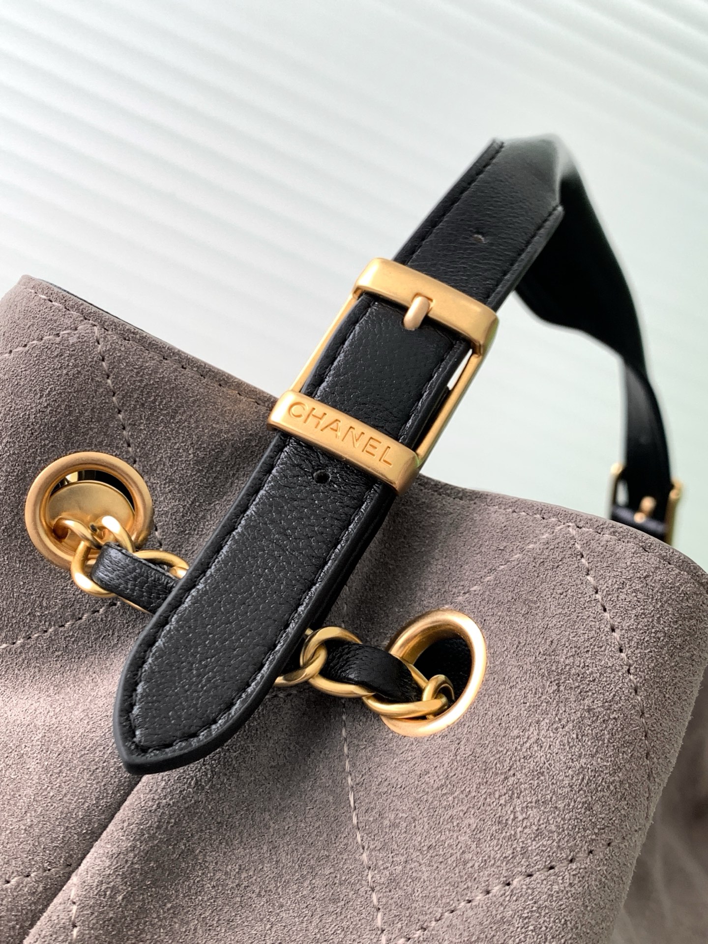 Chanel 一比一托特肩背包 女款灰黑拼接設計 金鍊點綴沉穩耐看| 10 Chanel 一比一托特肩背包 女款灰黑拼接設計 金鍊點綴沉穩耐看