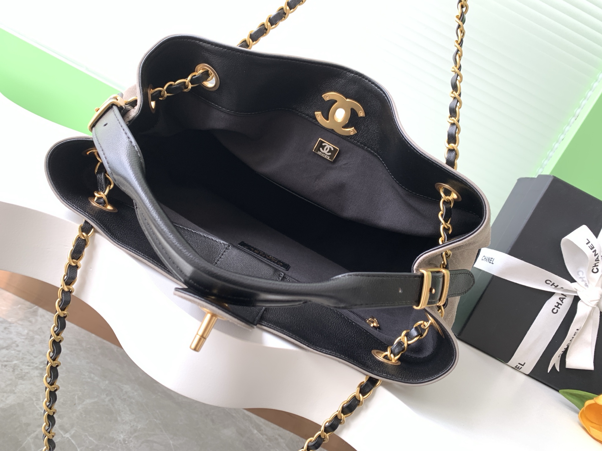Chanel 一比一托特肩背包 女款灰黑拼接設計 金鍊點綴沉穩耐看| 8 Chanel 一比一托特肩背包 女款灰黑拼接設計 金鍊點綴沉穩耐看