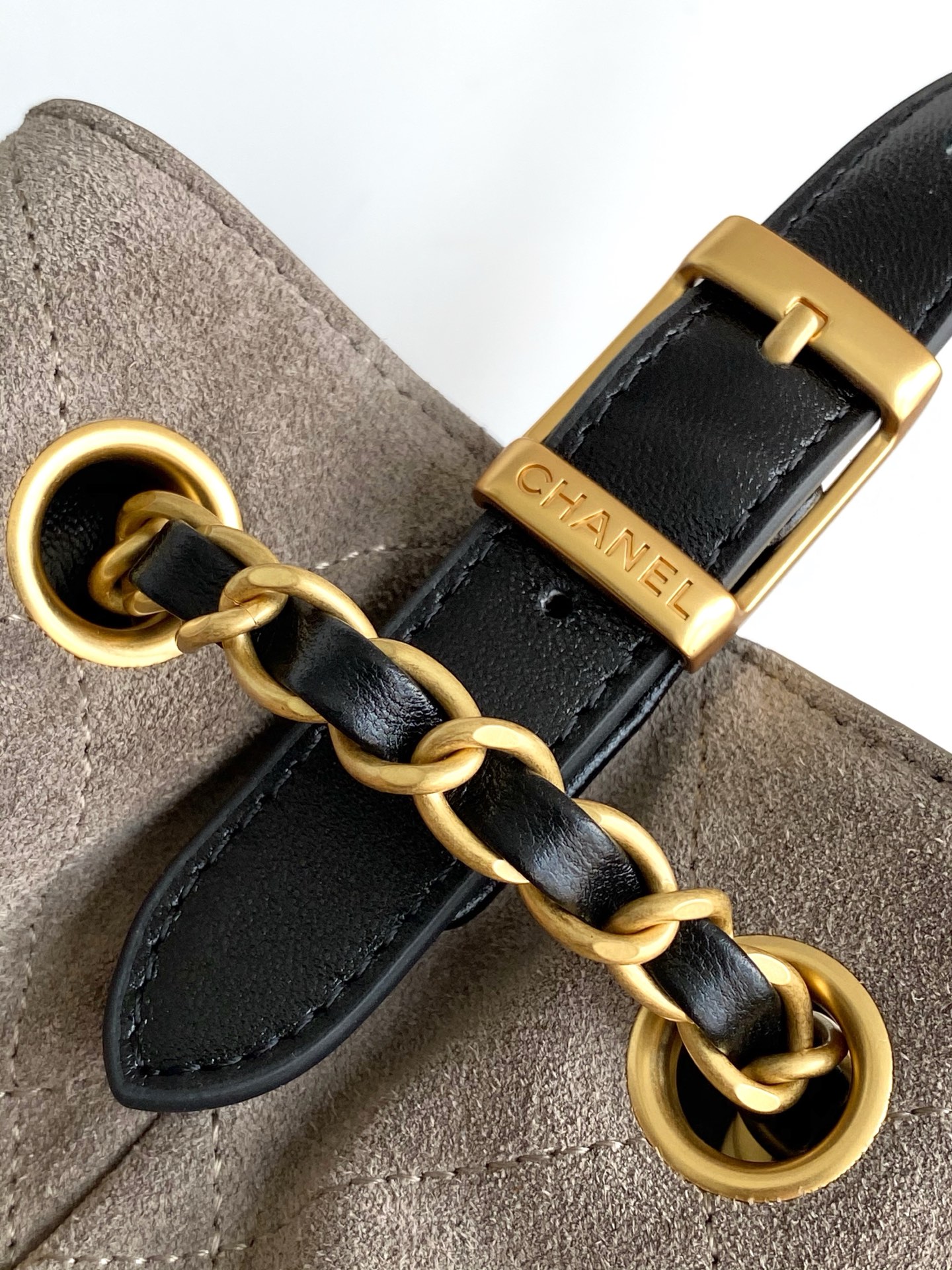 Chanel 高仿女用直立托特包 灰黑拼接鏈條肩背 俐落挺版設計| 10 Chanel 高仿女用直立托特包 灰黑拼接鏈條肩背 俐落挺版設計