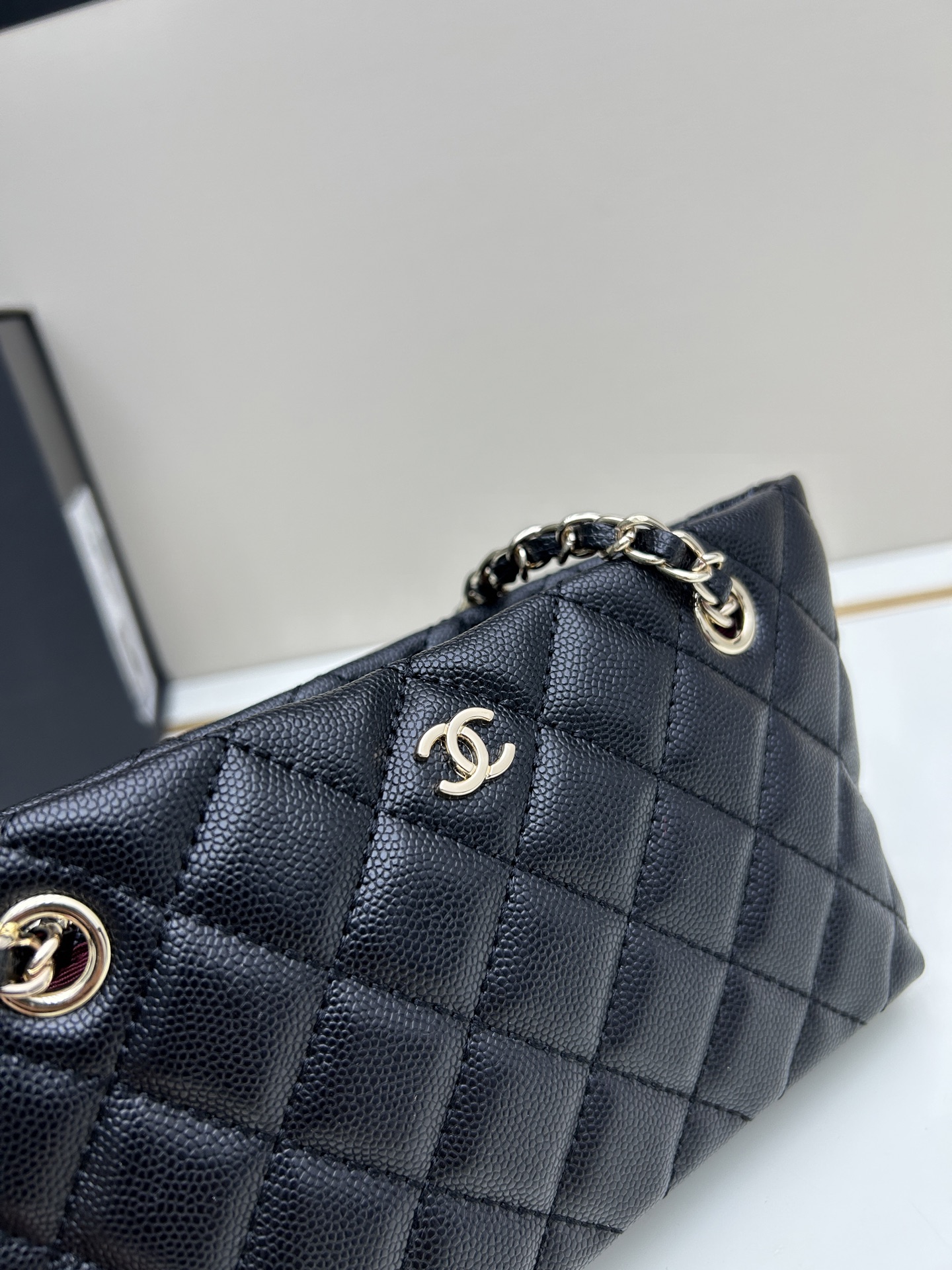 Chanel 一比一黑色迷你鏈條包 經典小香風斜背 女用小包設計| 10 Chanel 一比一黑色迷你鏈條包 經典小香風斜背 女用小包設計