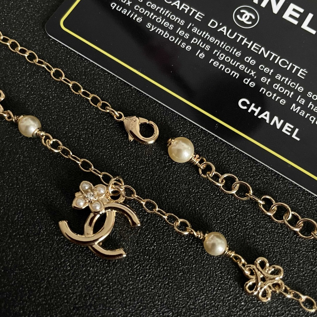Chanel 高仿珍珠花飾雙C項鍊 小香風優雅風格 日常穿搭點綴| 8 Chanel 高仿珍珠花飾雙C項鍊 小香風優雅風格 日常穿搭點綴