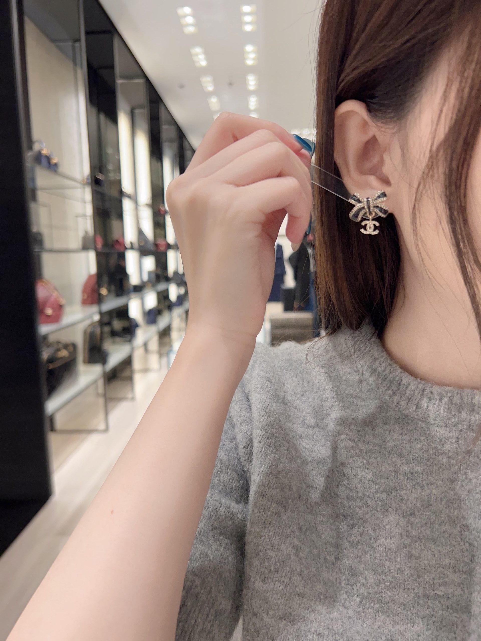 Chanel 高仿黑蝴蝶結雙C耳環 水鑽立體造型 女士典雅甜美風飾品| 9 Chanel 高仿黑蝴蝶結雙C耳環 水鑽立體造型 女士典雅甜美風飾品