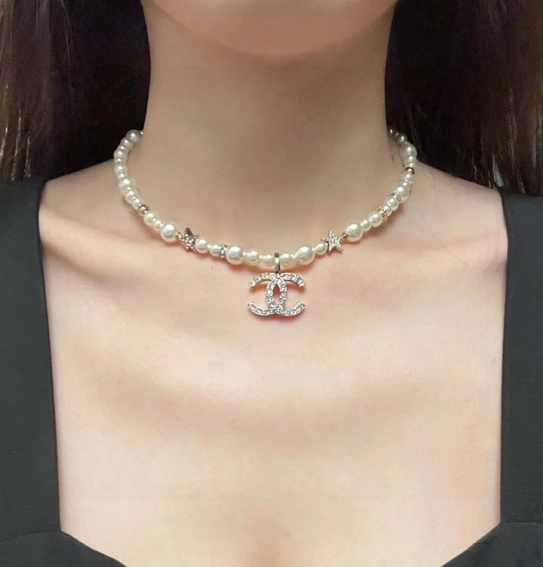 Chanel A貨珍珠項鍊星星設計雙C吊墜女款氣質百搭風| 9 Chanel A貨珍珠項鍊星星設計雙C吊墜女款氣質百搭風