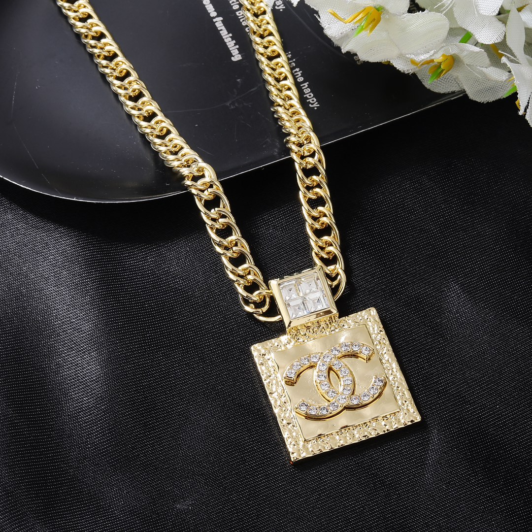 Chanel 原單粗鏈條方形墜飾項鍊 雙C晶鑽女款飾品| 12 Chanel 原單粗鏈條方形墜飾項鍊 雙C晶鑽女款飾品
