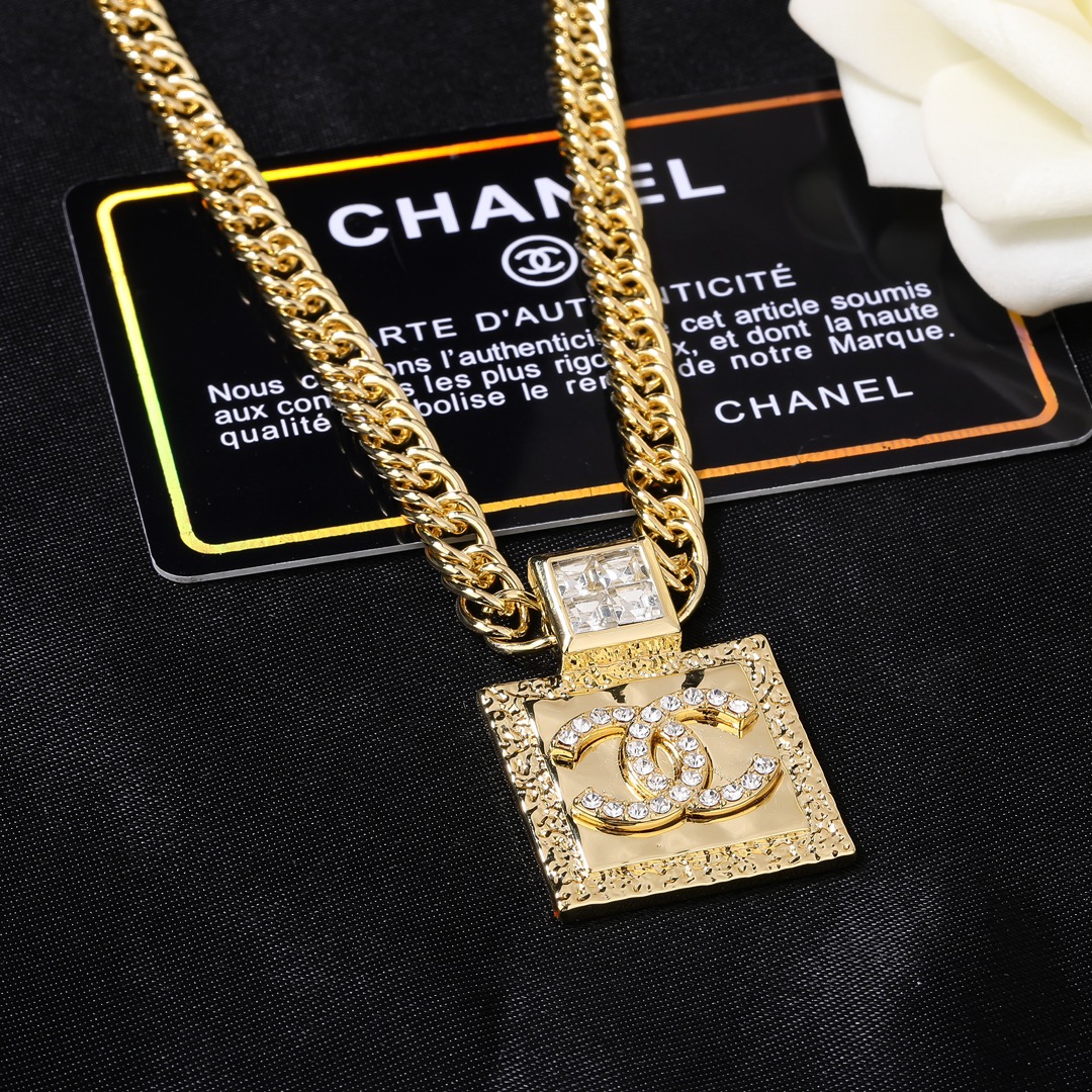 Chanel 原單粗鏈條方形墜飾項鍊 雙C晶鑽女款飾品| 11 Chanel 原單粗鏈條方形墜飾項鍊 雙C晶鑽女款飾品