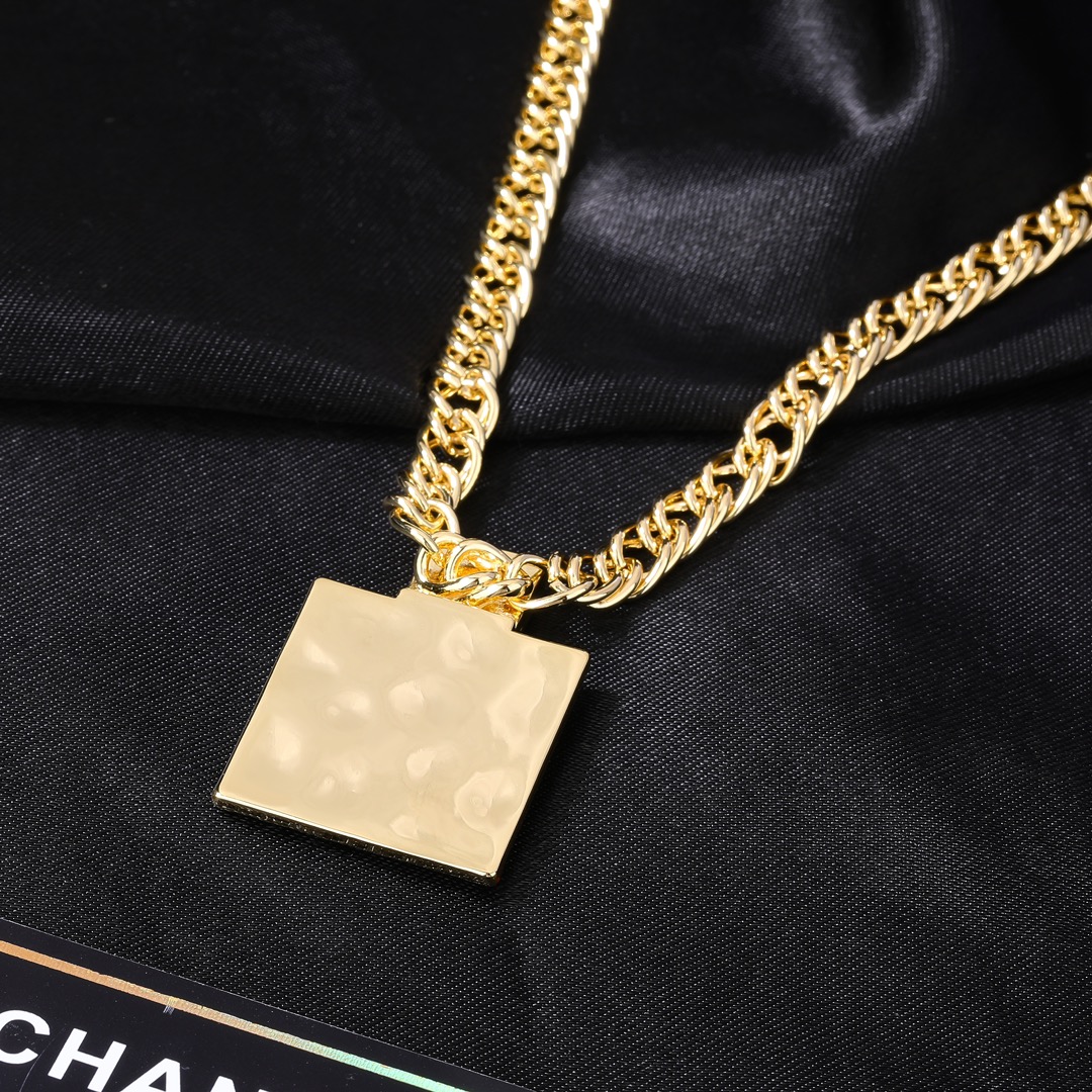 Chanel 原單粗鏈條方形墜飾項鍊 雙C晶鑽女款飾品| 8 Chanel 原單粗鏈條方形墜飾項鍊 雙C晶鑽女款飾品