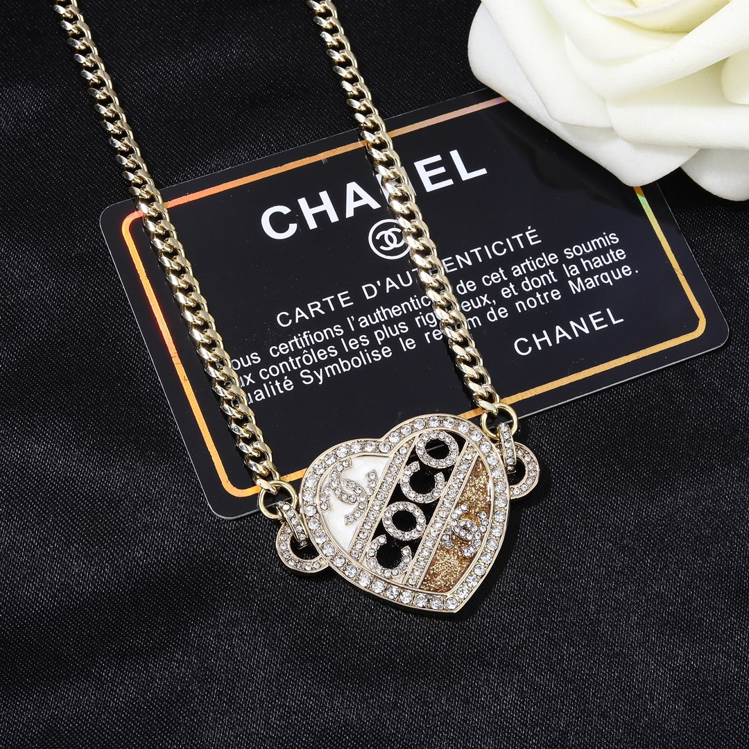 Chanel A貨愛心水鑽鎖骨鍊 女士鍊條造型氣質百搭款| 12 Chanel A貨愛心水鑽鎖骨鍊 女士鍊條造型氣質百搭款