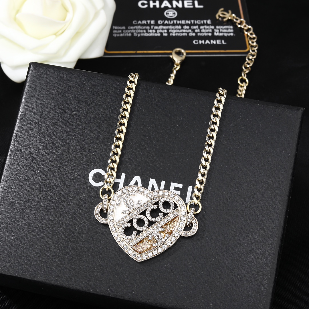 Chanel A貨愛心水鑽鎖骨鍊 女士鍊條造型氣質百搭款| 11 Chanel A貨愛心水鑽鎖骨鍊 女士鍊條造型氣質百搭款
