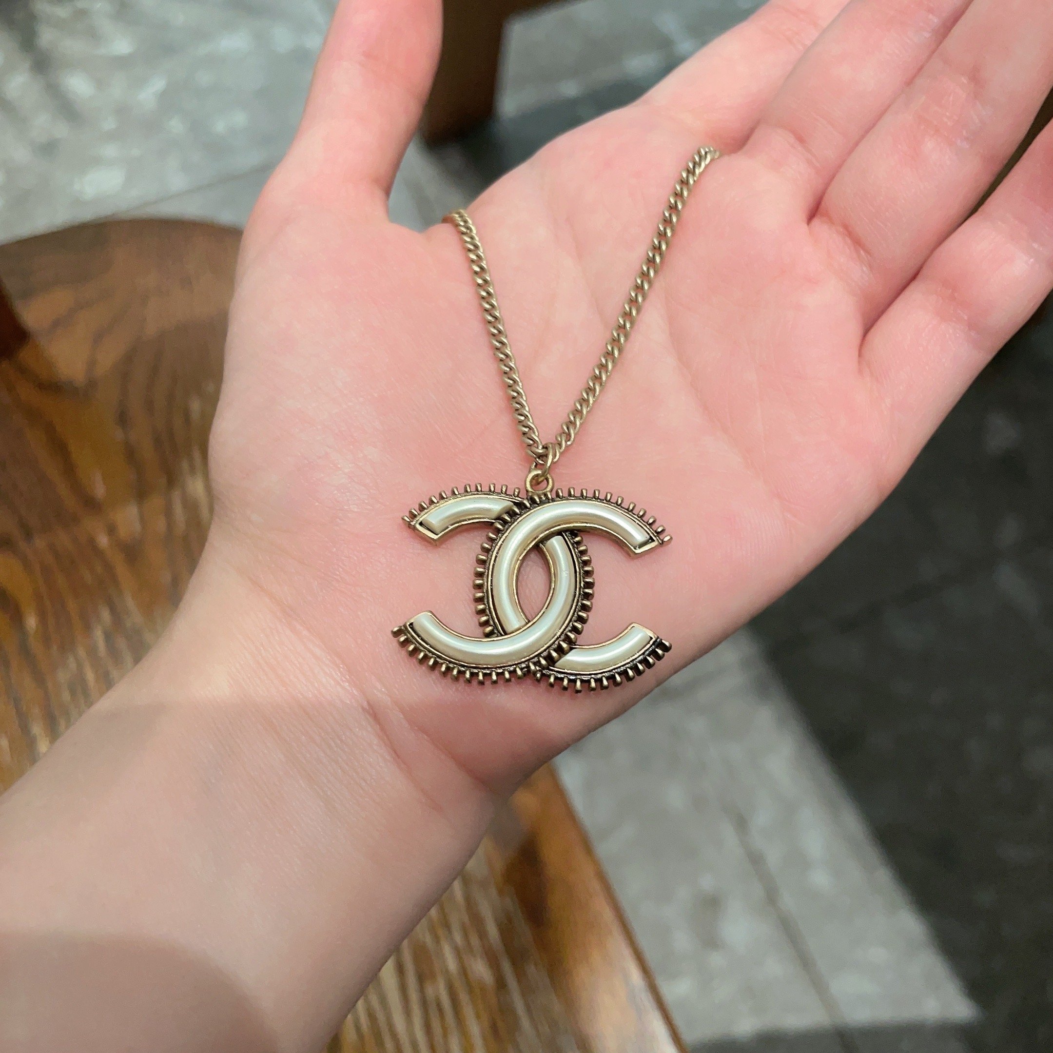 Chanel 原單白邊金雙C項鍊 女士金屬鍊條時尚百搭頸飾| 12 Chanel 原單白邊金雙C項鍊 女士金屬鍊條時尚百搭頸飾