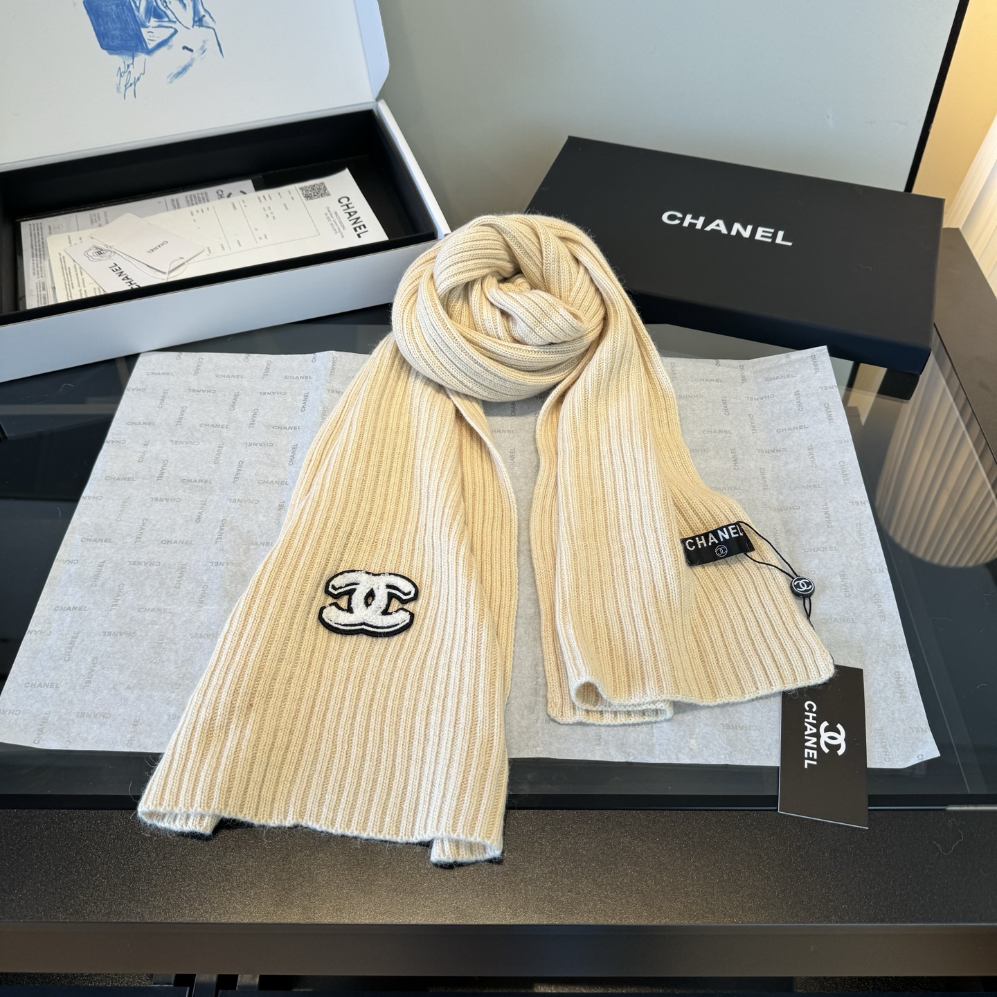 Chanel A貨針織三件組 米杏色雙C刺繡冬季保暖套組｜歐美奢侈品精品推薦