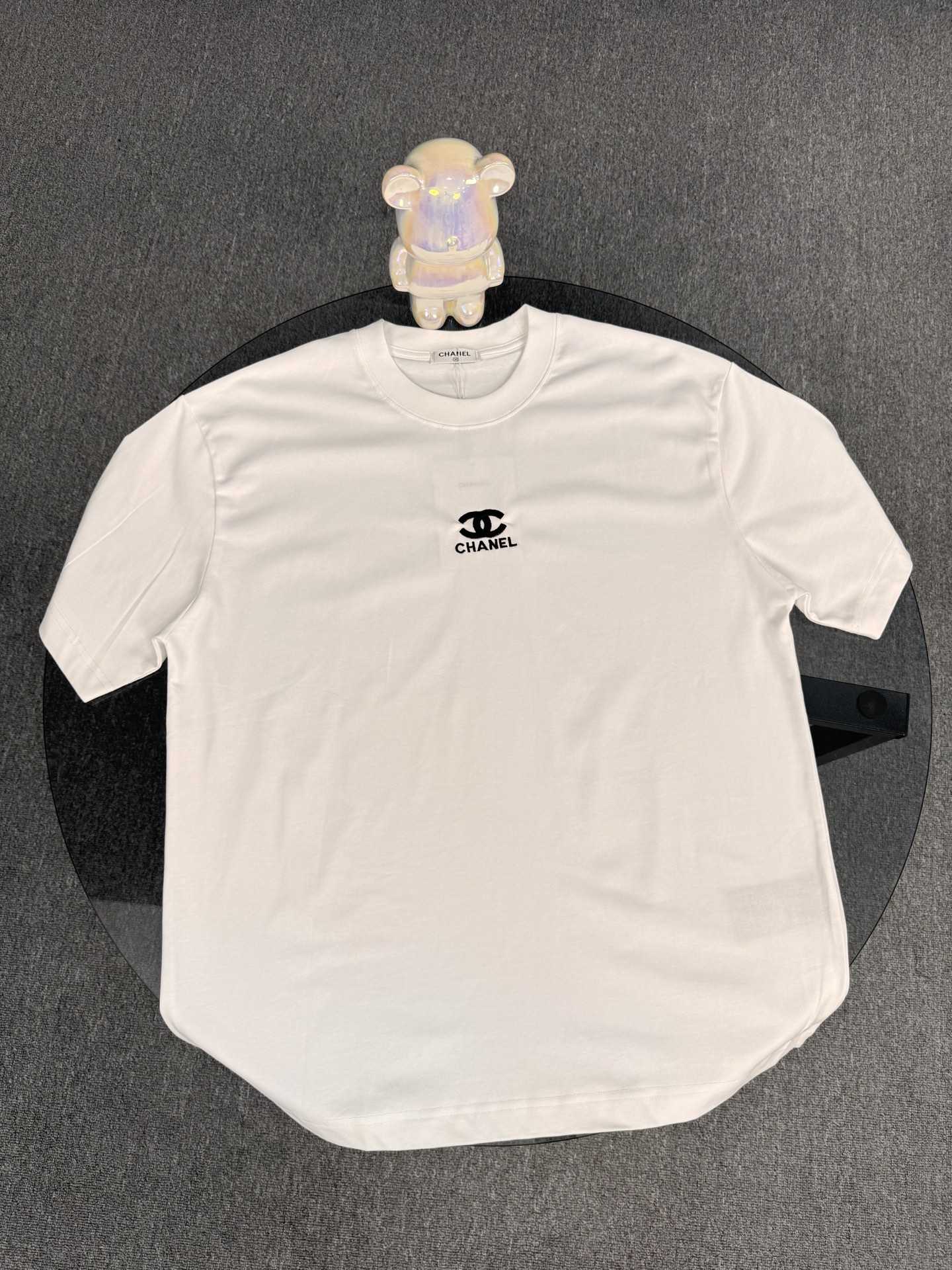 Chanel 高仿男女款白色眼睛圖騰T恤 街頭圖像設計吸睛風格