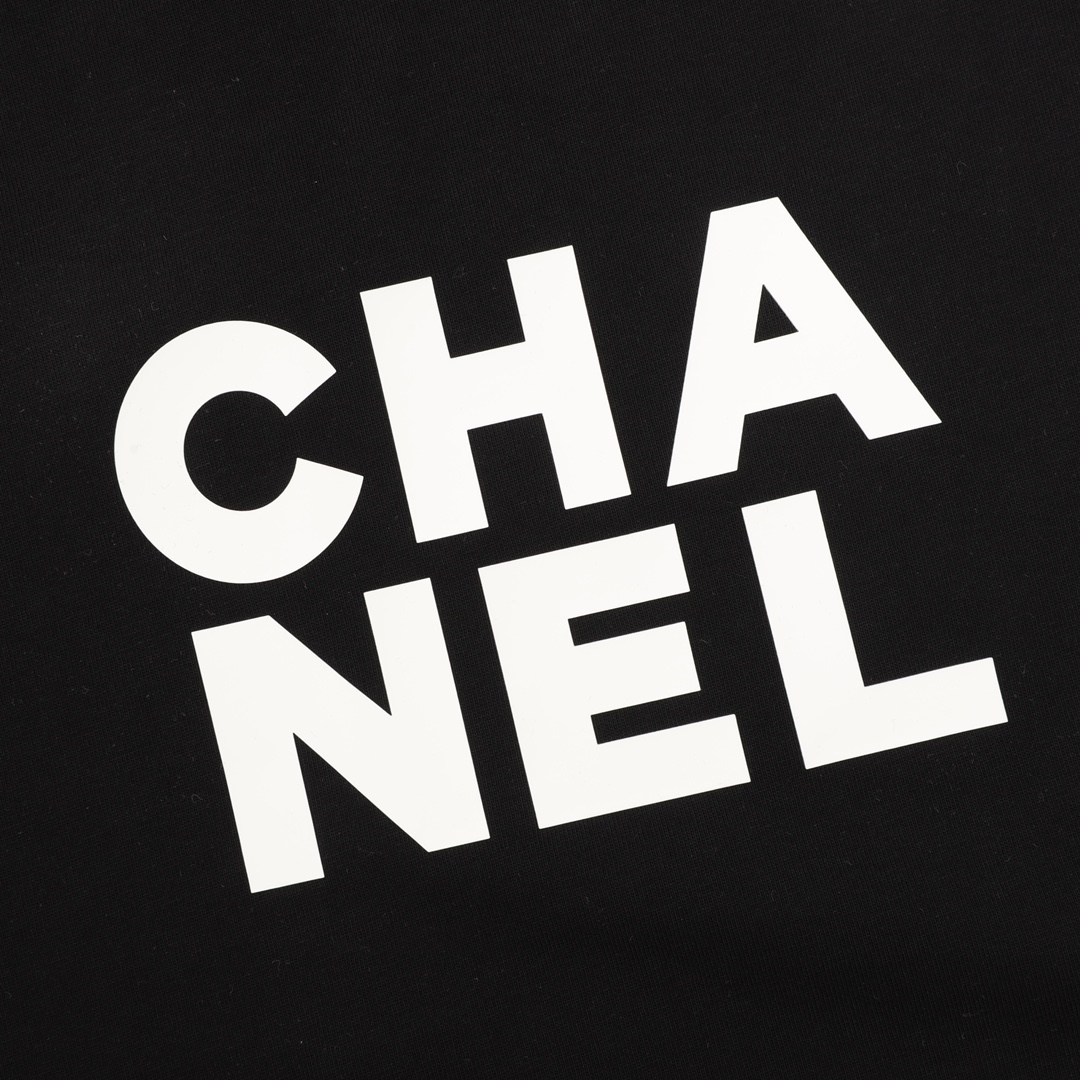 Chanel 高仿黑色字母短袖 雙C+CHANEL標識 簡約百搭推薦｜歐美奢侈品精品推薦
