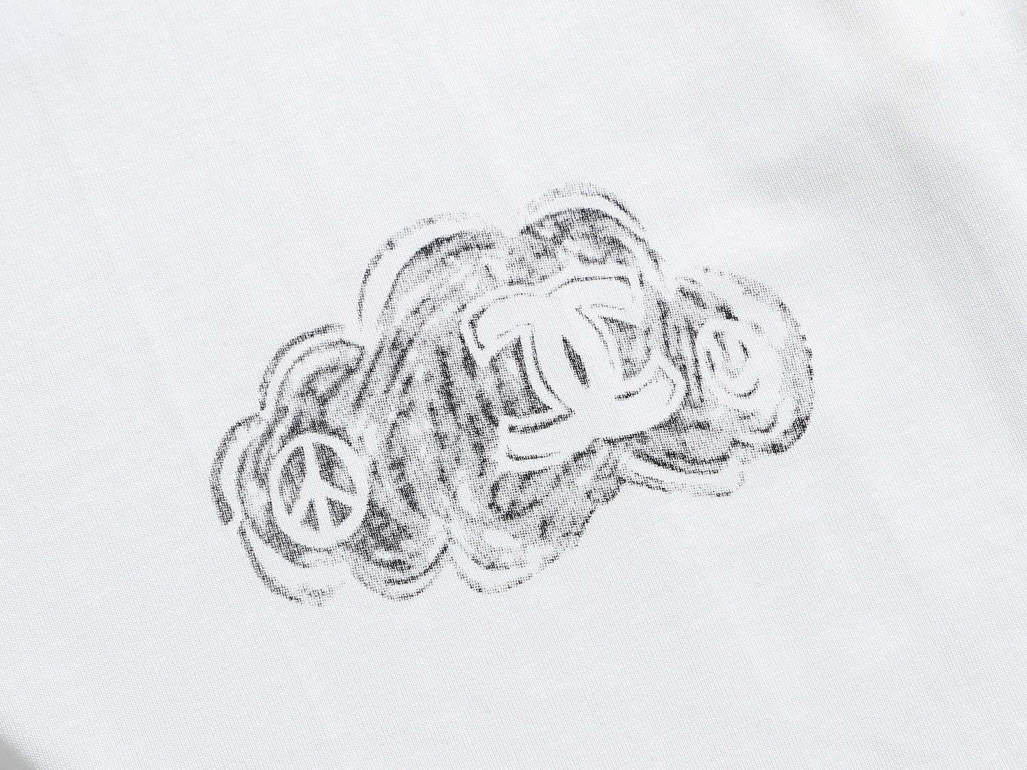 Chanel 高仿女款短袖T恤 雲朵LOGO設計 簡約時尚百搭風格｜歐美奢侈品精品推薦