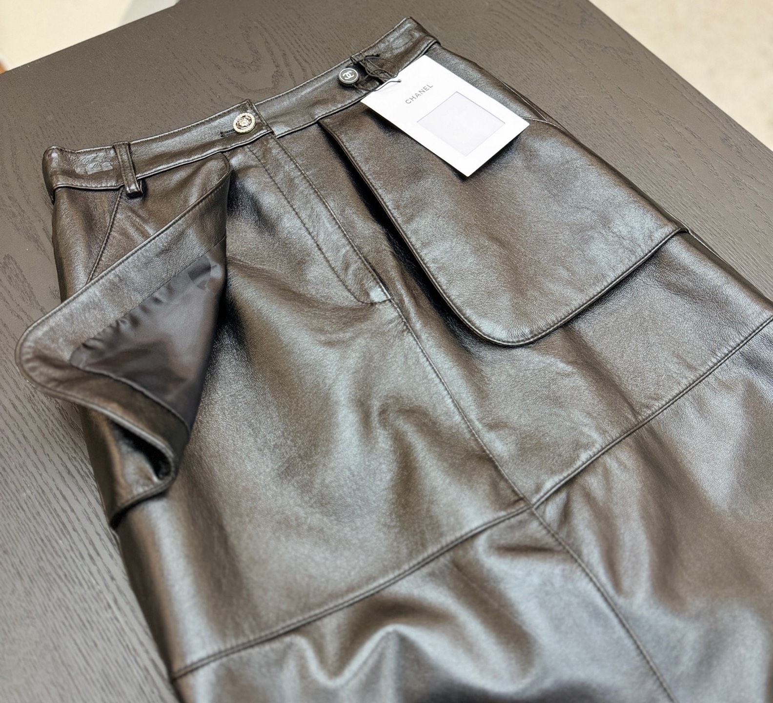Chanel A貨女款皮裙 高腰剪裁設計感拼接口袋 修身顯瘦百搭｜歐美奢侈品精品推薦
