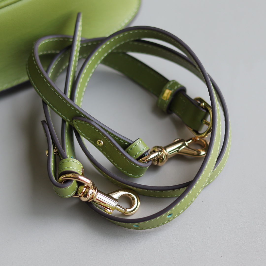 Gucci一比一女款翻蓋包 草綠色Blondie系列小圓標設計|超A仿原單精品圖片 11 Gucci一比一女款翻蓋包 草綠色Blondie系列小圓標設計|歐美奢侈品精品推薦