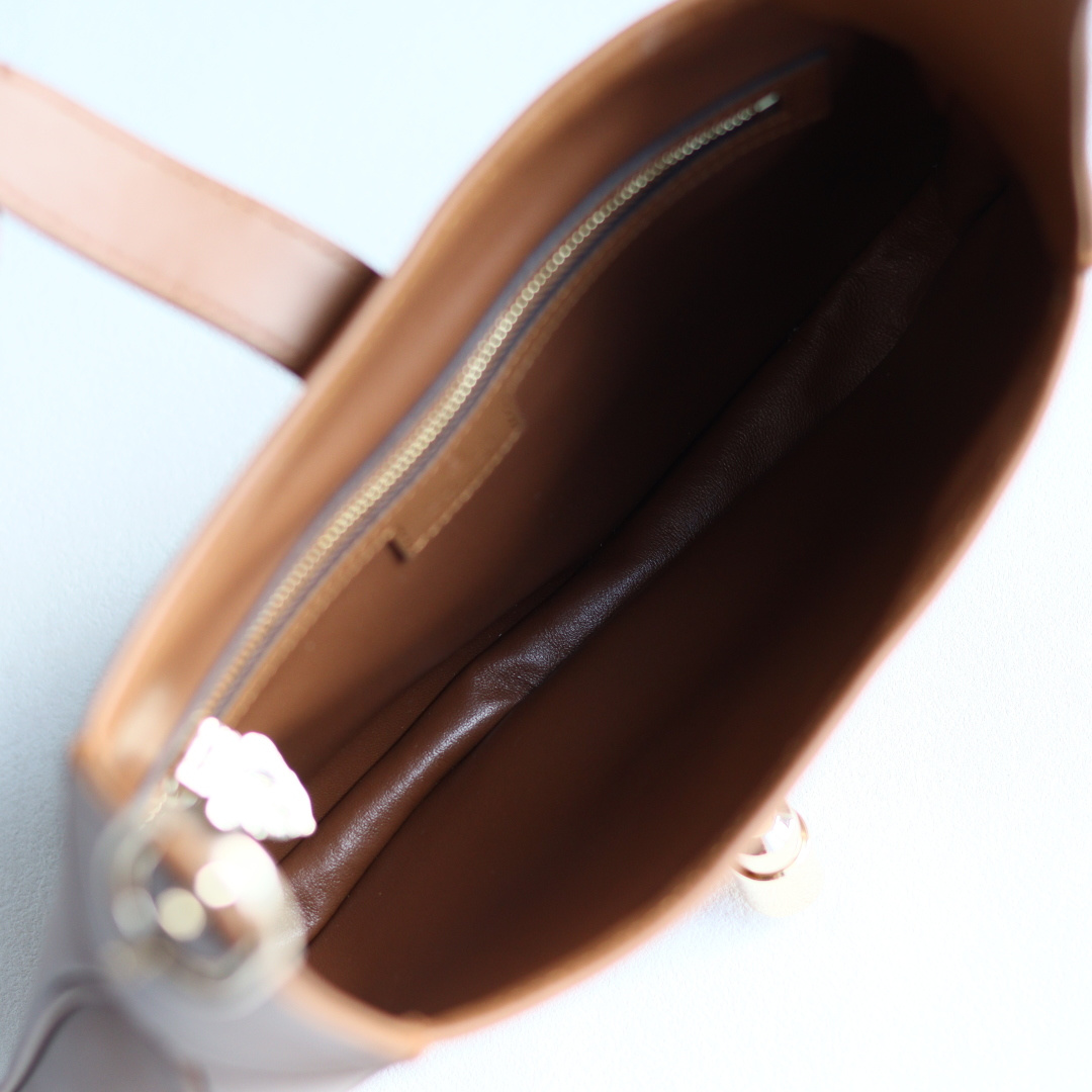 Gucci精品仿製Jackie 1961棕色肩背包 女士通勤百搭款|超A仿原單精品圖片 9 Gucci精品仿製Jackie 1961棕色肩背包 女士通勤百搭款|歐美奢侈品精品推薦