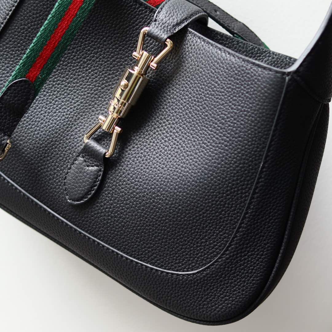 Gucci精品仿製Jackie 1961黑色肩背包 荔枝皮革簡約設計款| 10 Gucci精品仿製Jackie 1961黑色肩背包 荔枝皮革簡約設計款