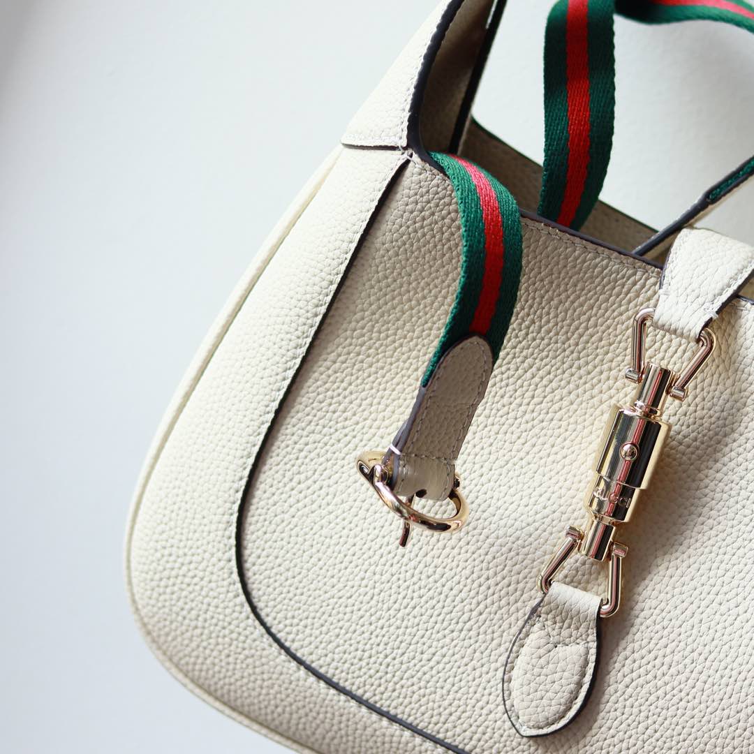 Gucci一比一Jackie 1961米白色包 粒面皮革打造極簡時尚感|超A仿原單精品圖片 9 Gucci一比一Jackie 1961米白色包 粒面皮革打造極簡時尚感|歐美奢侈品精品推薦
