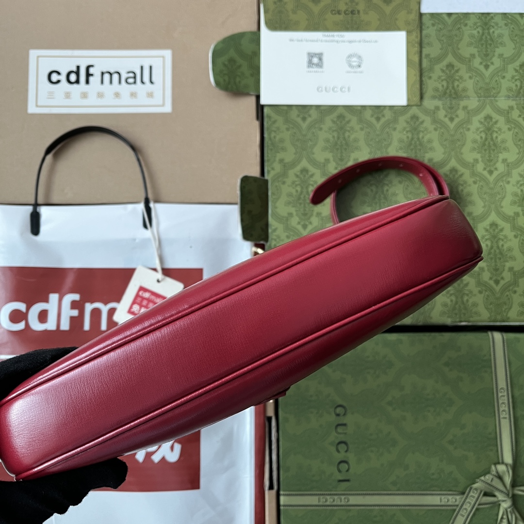 Gucci高仿Jackie 1961紅色手提包 亮面皮革展現時尚風采|超A仿原單精品圖片 11 Gucci高仿Jackie 1961紅色手提包 亮面皮革展現時尚風采|歐美奢侈品精品推薦