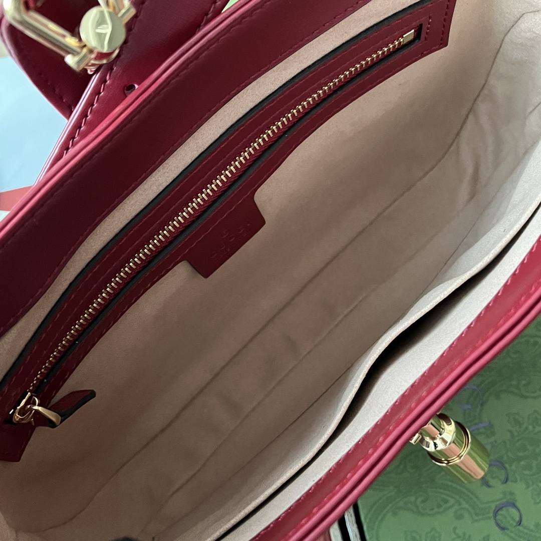 Gucci高仿Jackie 1961紅色手提包 亮面皮革展現時尚風采|超A仿原單精品圖片 7 Gucci高仿Jackie 1961紅色手提包 亮面皮革展現時尚風采|歐美奢侈品精品推薦