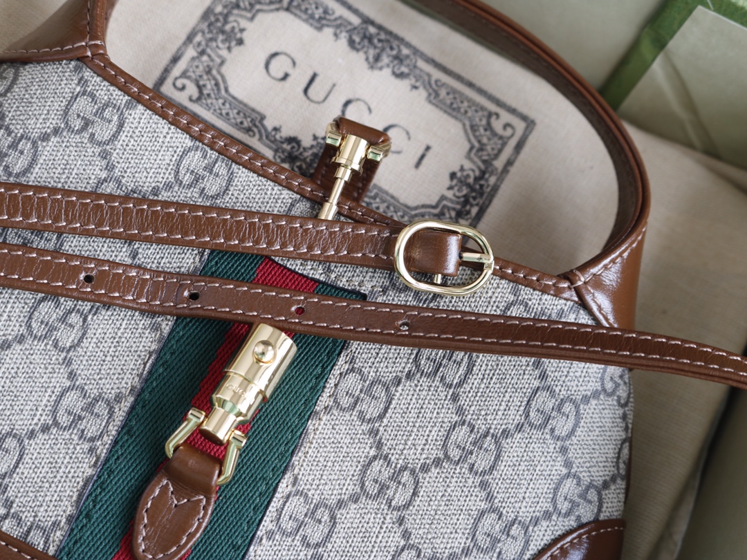 Gucci原單Jackie 1961 GG老花拼皮包款 經典帆布與棕皮結合設計|超A仿原單精品圖片 13 Gucci原單Jackie 1961 GG老花拼皮包款 經典帆布與棕皮結合設計|歐美奢侈品精品推薦