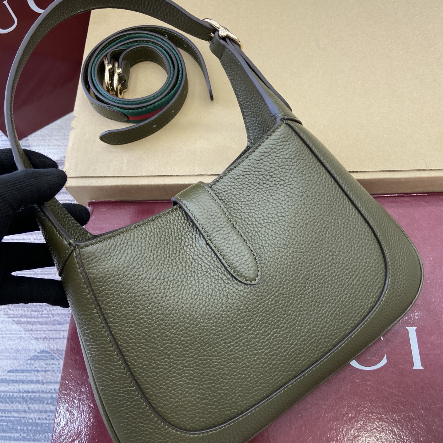 Gucci一比一Jackie 1961軍綠肩背包 新版粒面皮革質感升級｜歐美奢侈品精品推薦